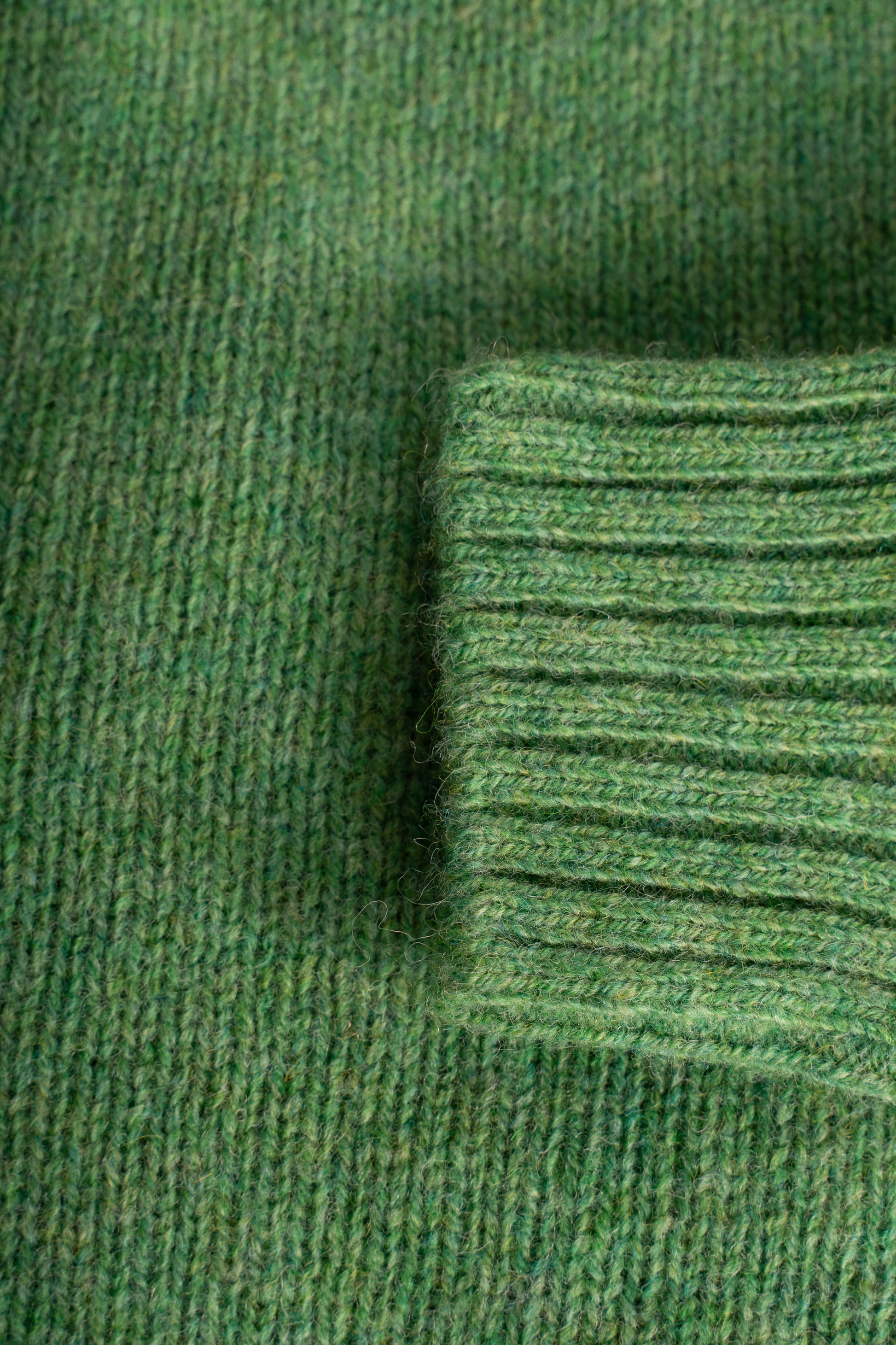 Harley Of Scotland - Pull Shetland Col Rond (Parsley)