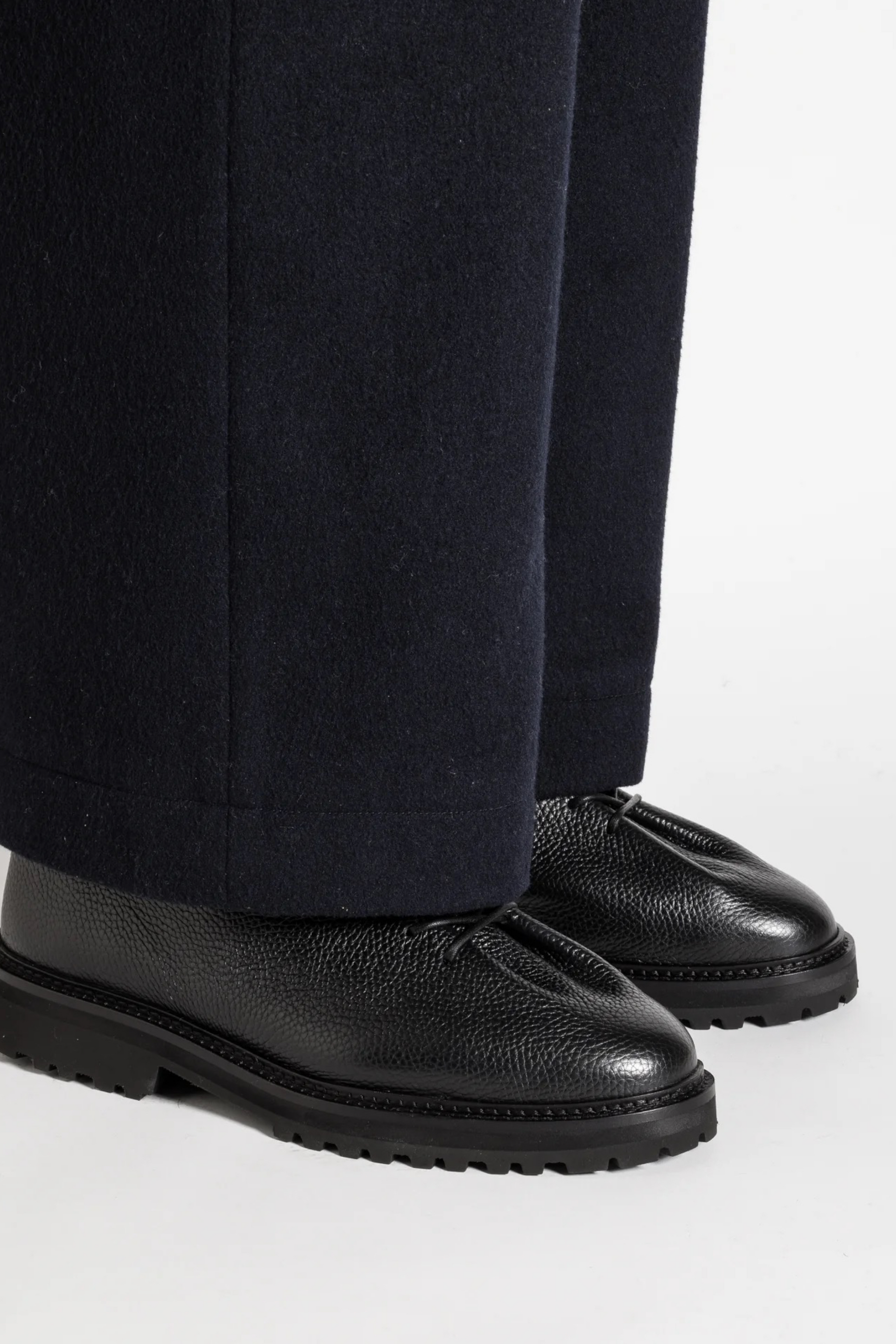 JACQUES SOLOVIÈRE PARIS Edouard Lug Grained Black | Oxford Cuir Grainé Semelle Crampon | Edgar Bdx