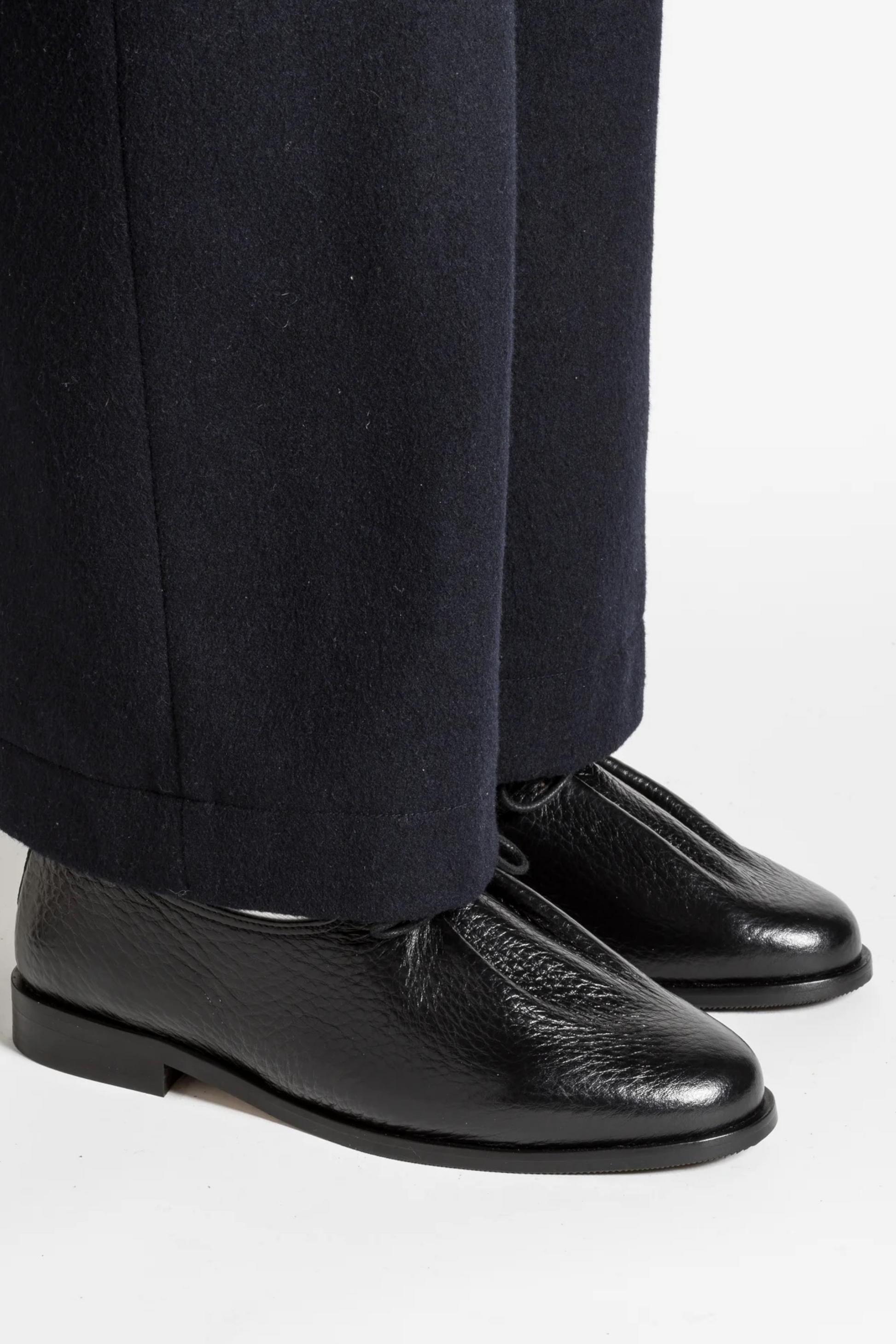 JACQUES SOLOVIÈRE PARIS Matt Kilt New Black | Derby Cuir Jumbo Construction Blake | Edgar Bdx