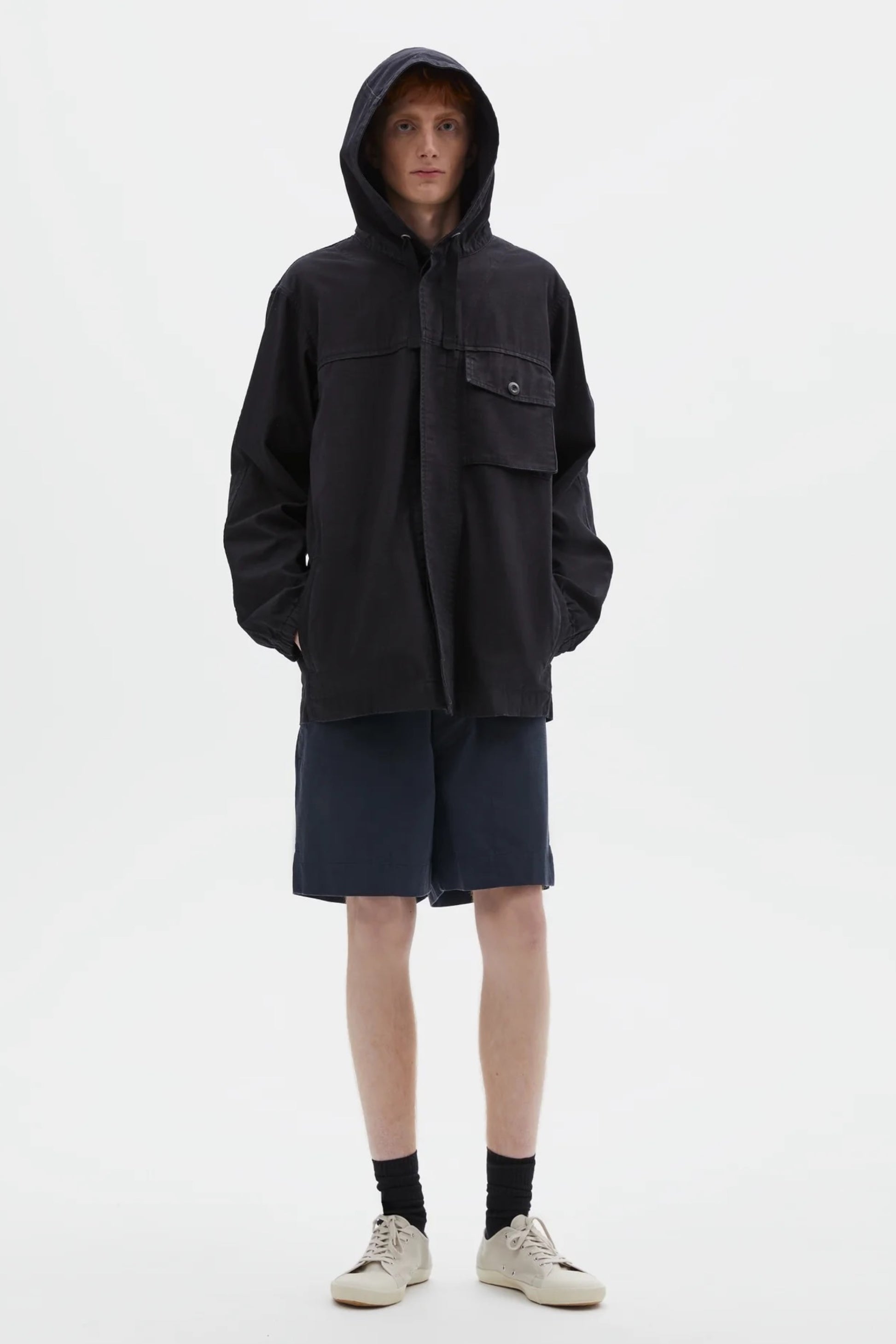 MHL. Margaret Howell Hooded Jacket Indigo Twill | Veste Coton Pigmenté | Edgar Bdx