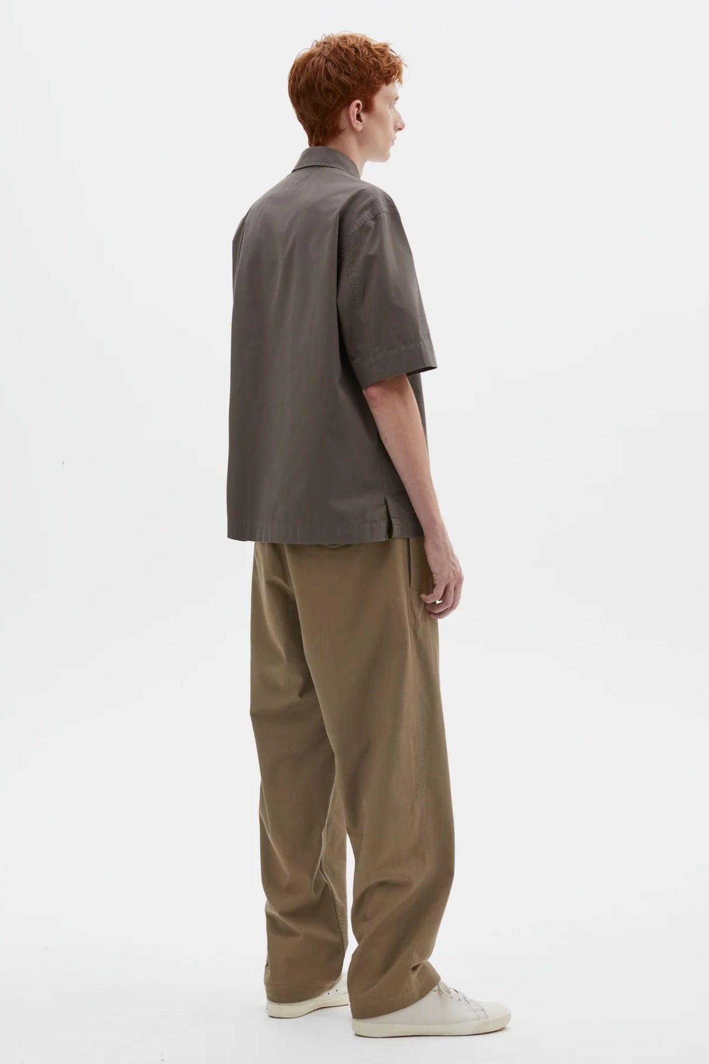 MHL. Margaret Howell Offset Placket Polo Mole | Polo Coton Organique Recyclé | Edgar Bdx