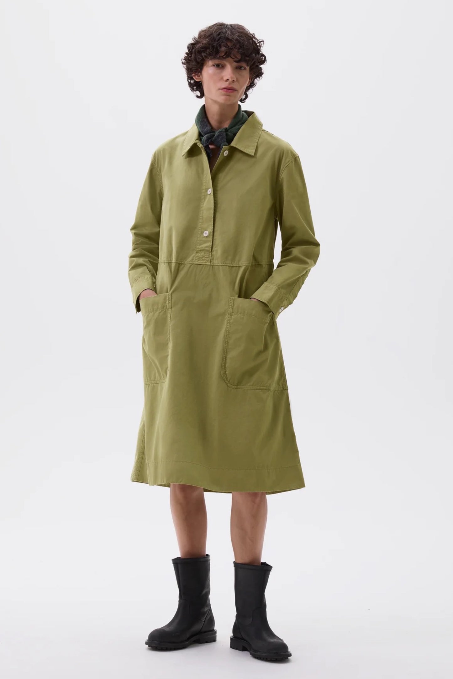 Margaret Howell - MHL. Tipped Scout Scarf Lambswool (Green / Charcoal)