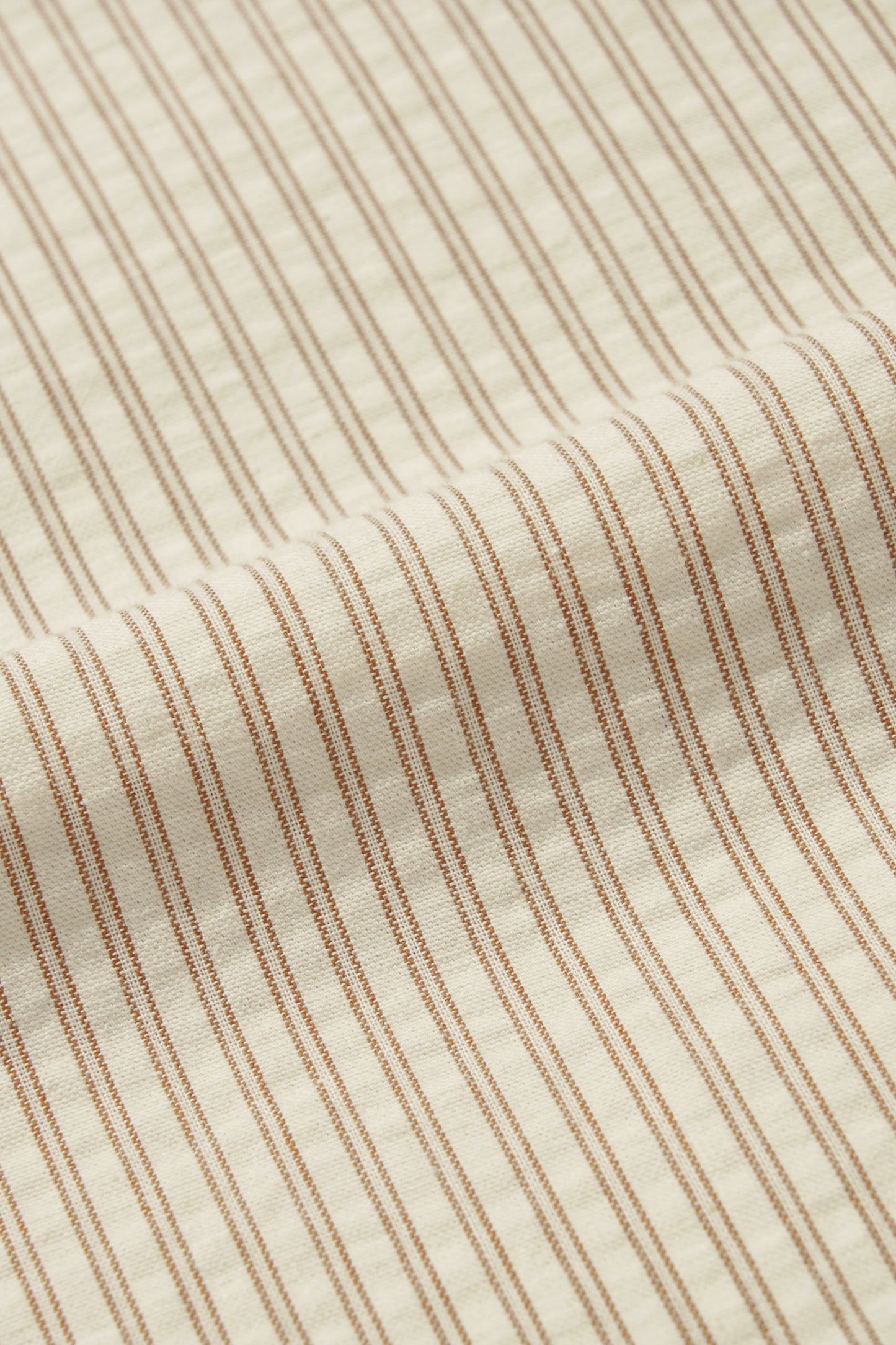 Merely Made - Classic Seersucker Stripe Over Shirts (Ecru Beige)
