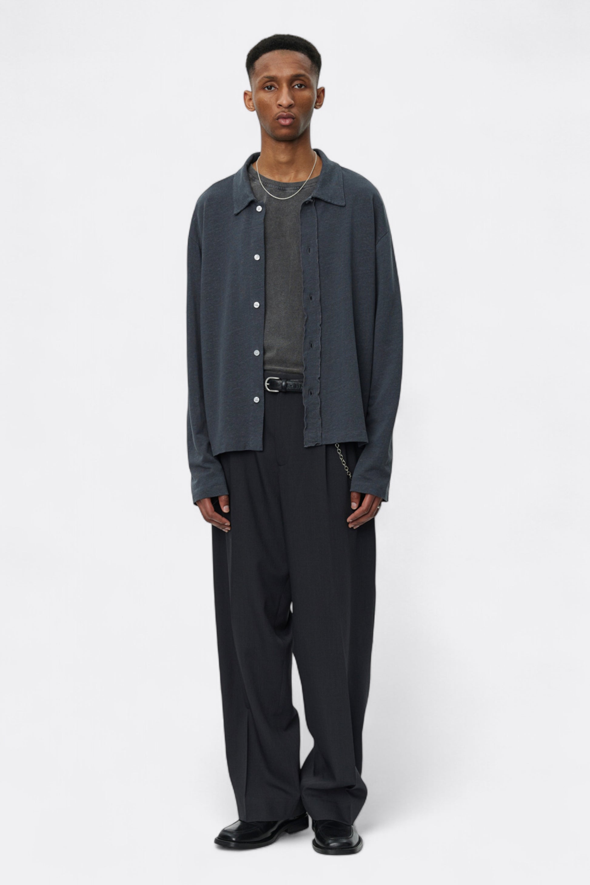 mfpen - Raise Shirt (Dark Lead)