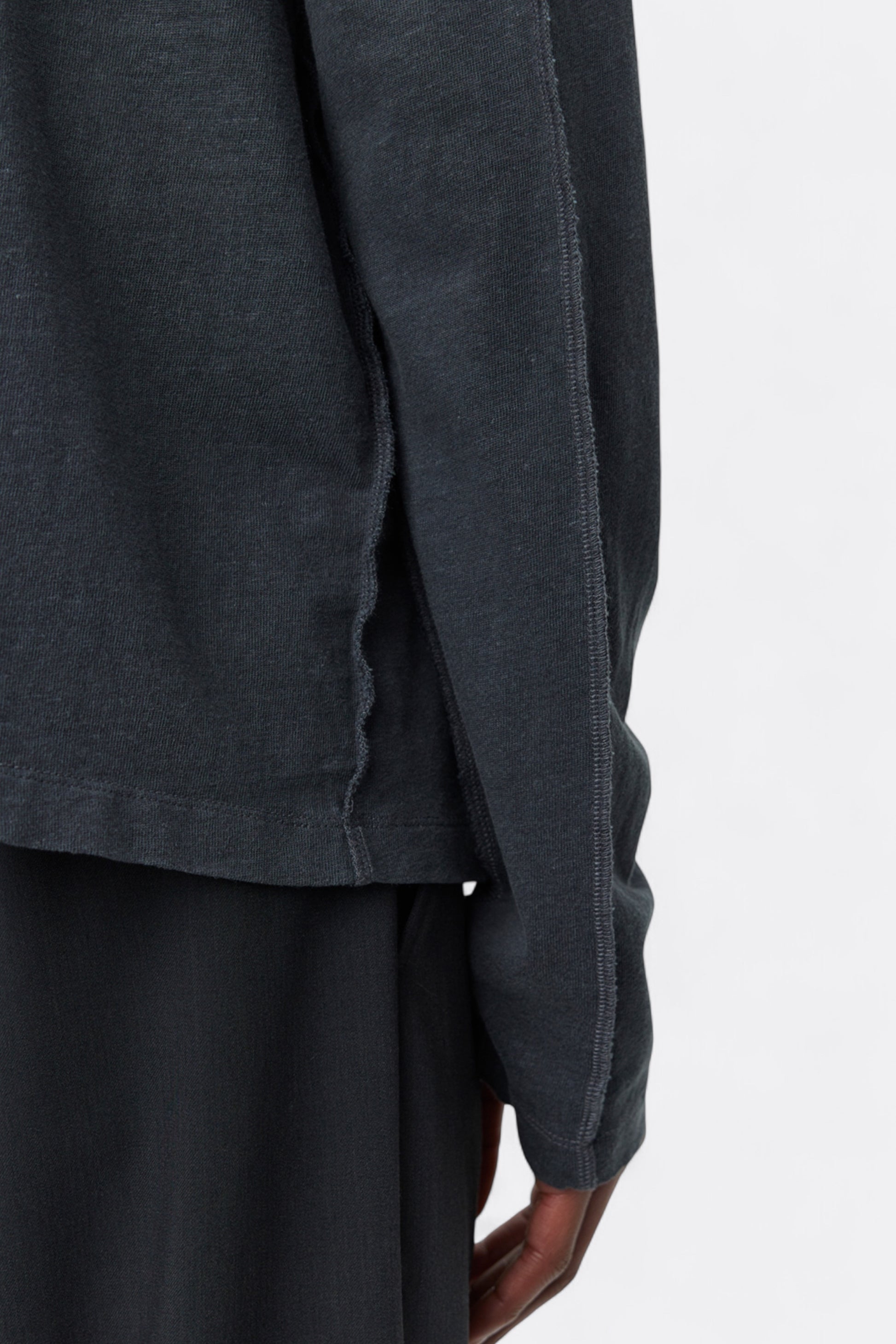 mfpen - Raise Shirt (Dark Lead)