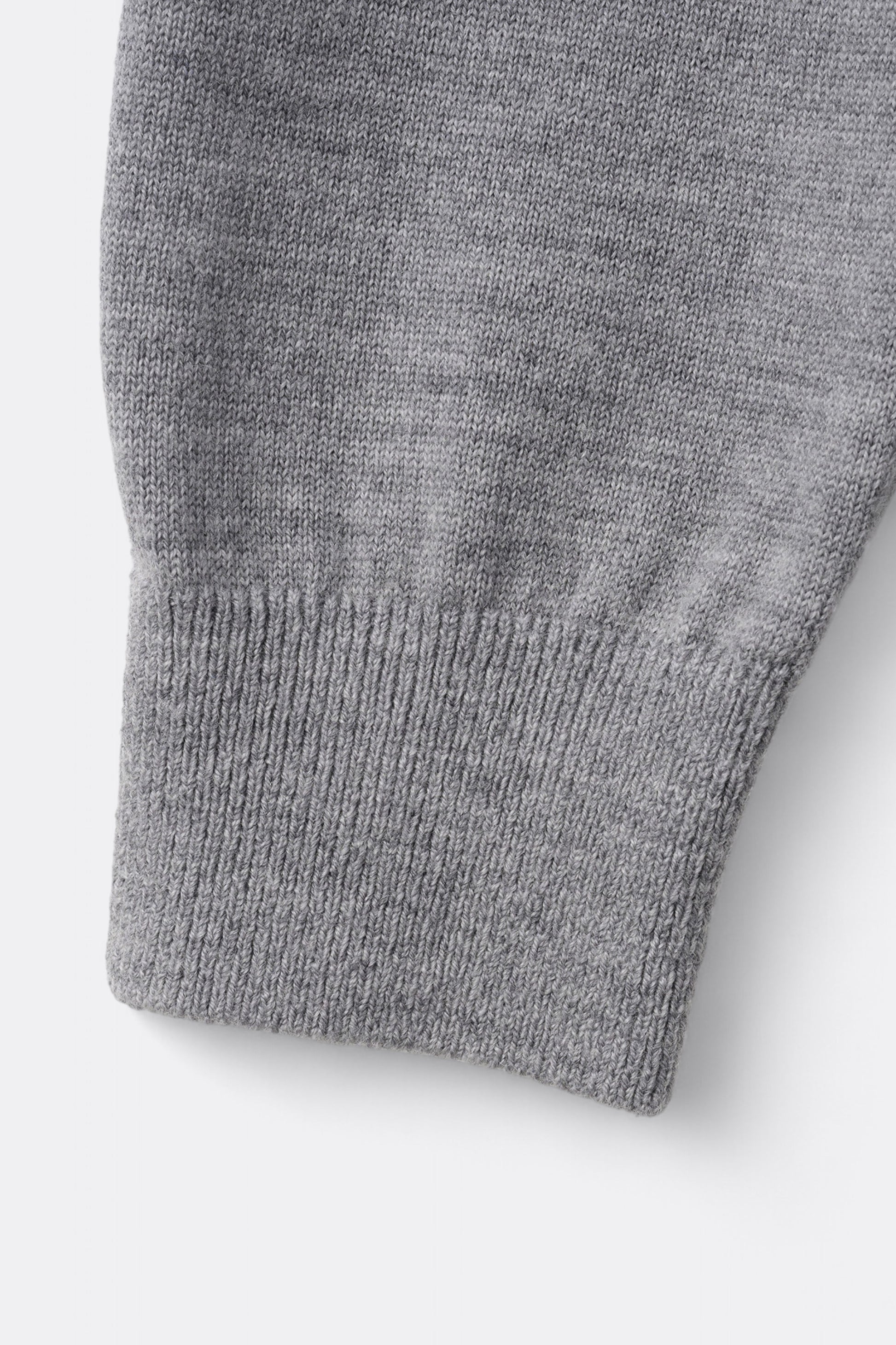 mooncastle-12g-wool-mock-neck-sweater-light-gray-6