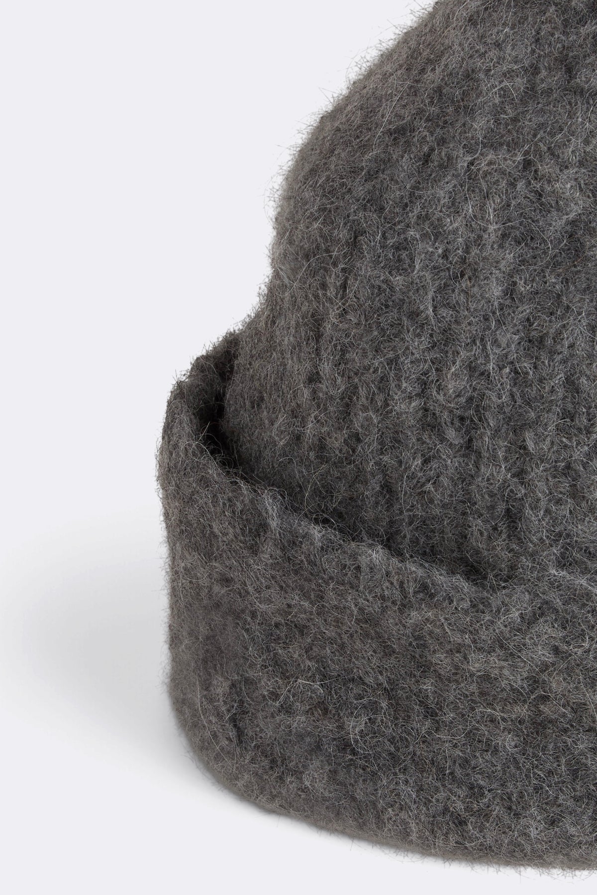Alpaca Beanie (Anthracite Grey Melange)