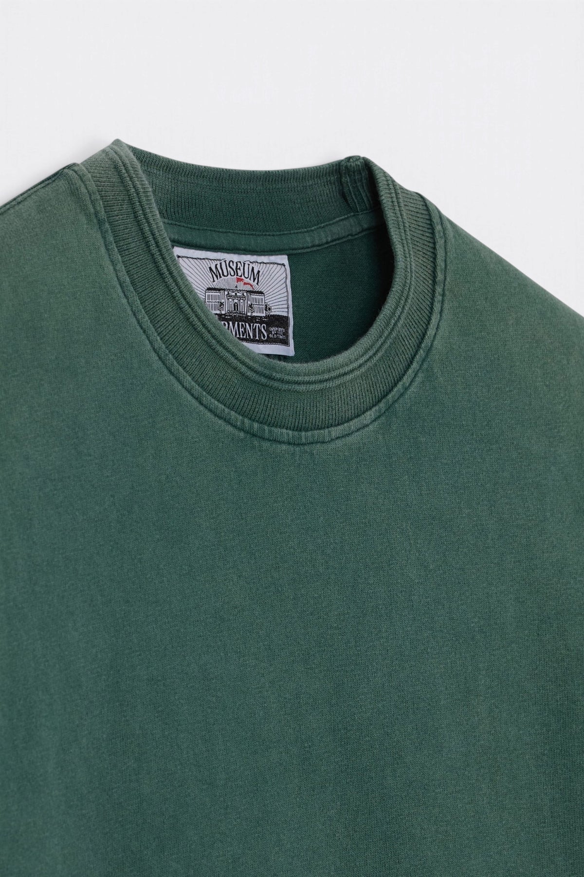 MUSEUM GARMENTS Athletic T-Shirt Faded Green | Edgar Bdx