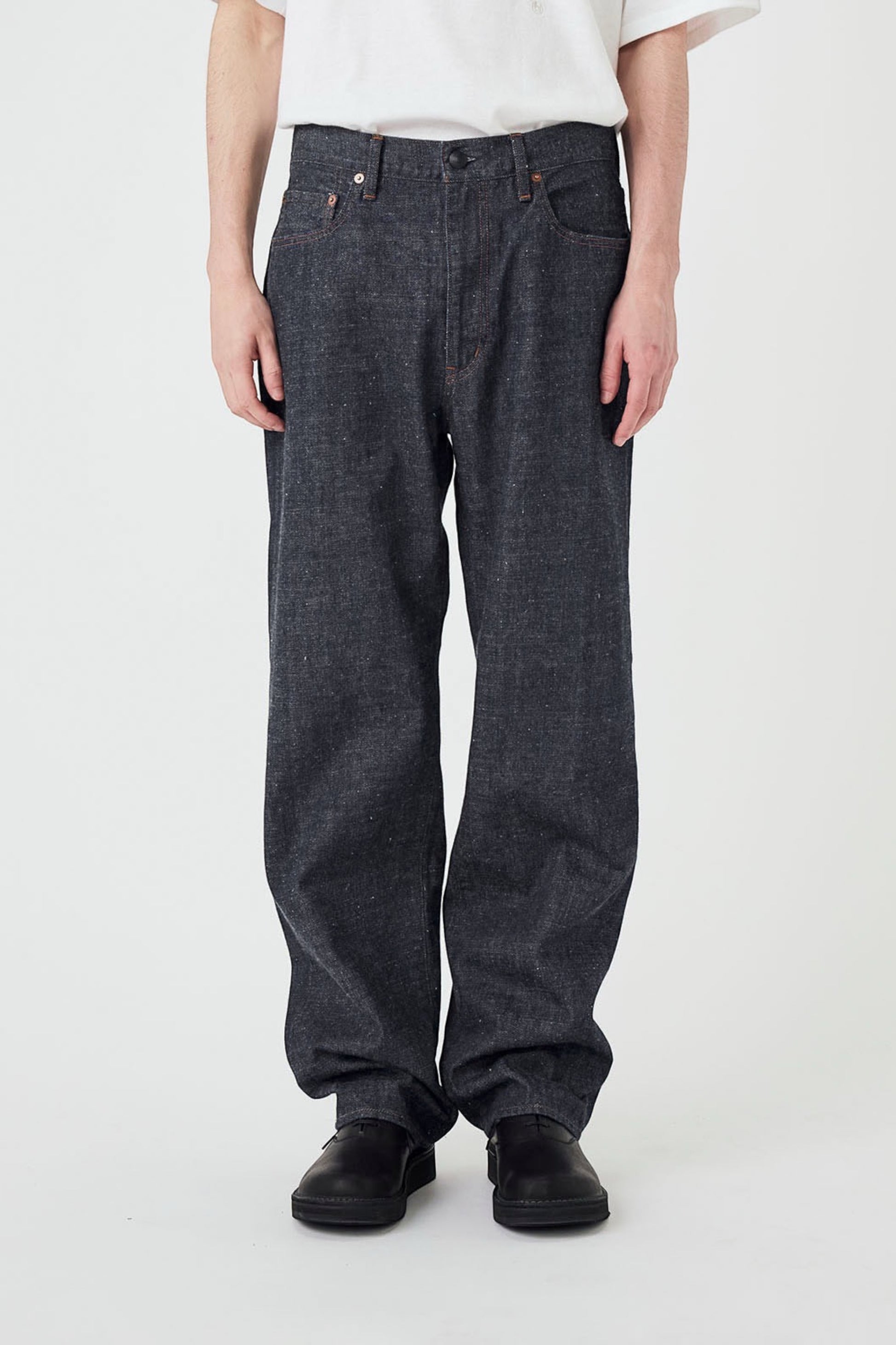 NANAMICA Selvage Denim Straight Pants Black | Jean Selvedge Métier Navette | Edgar Bdx