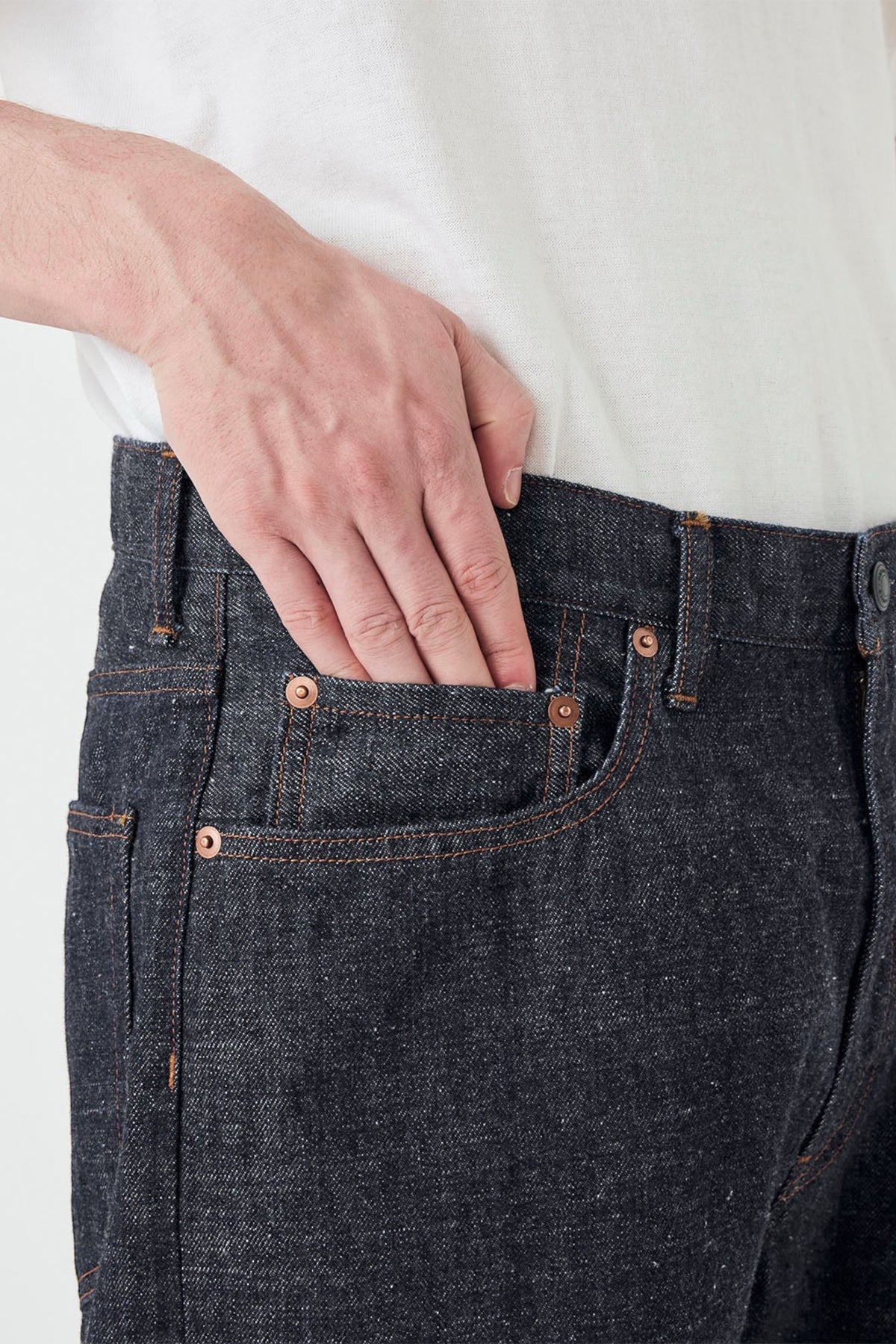 NANAMICA Selvage Denim Straight Pants Black | Jean Selvedge Métier Navette | Edgar Bdx
