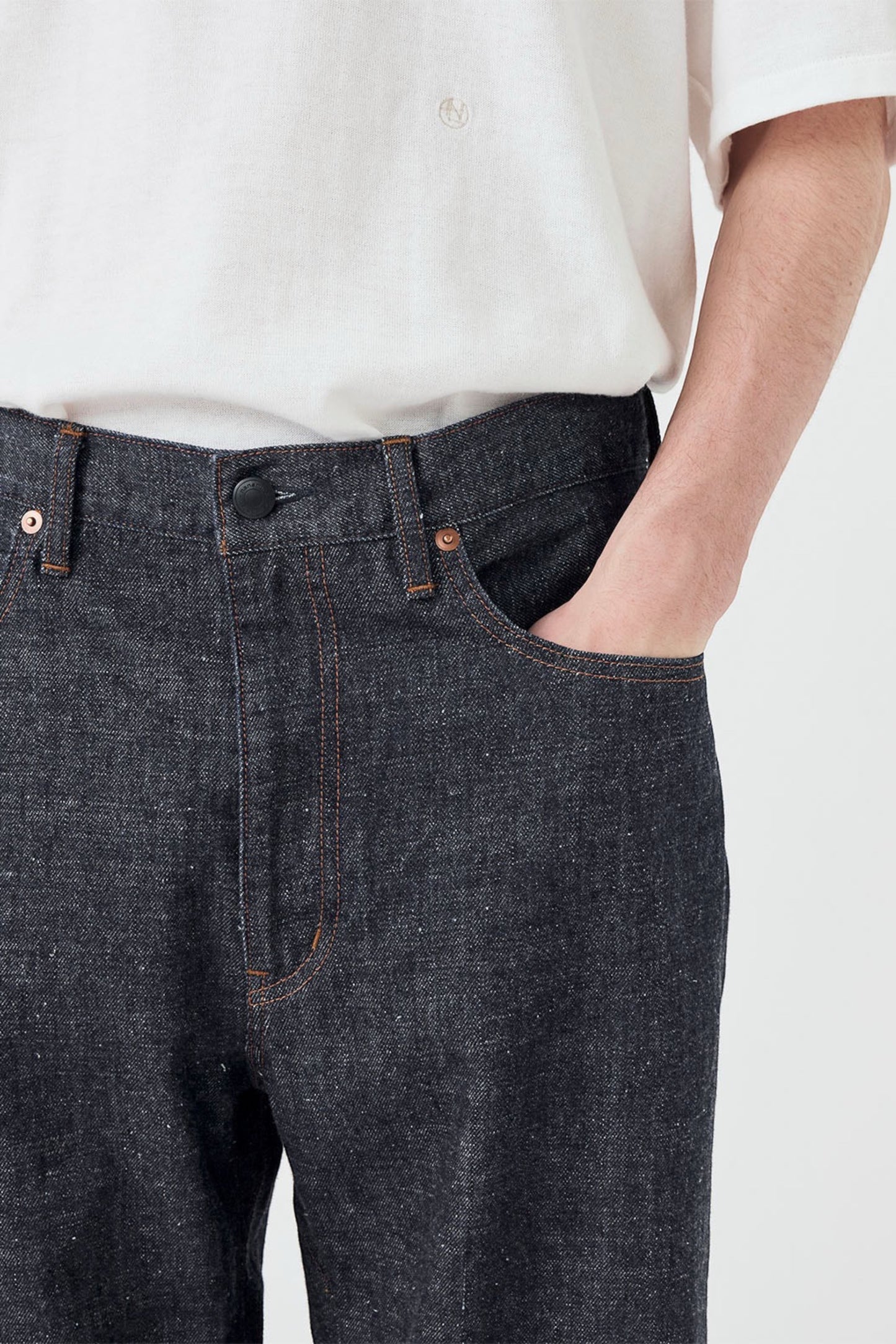 NANAMICA Selvage Denim Straight Pants Black | Jean Selvedge Métier Navette | Edgar Bdx