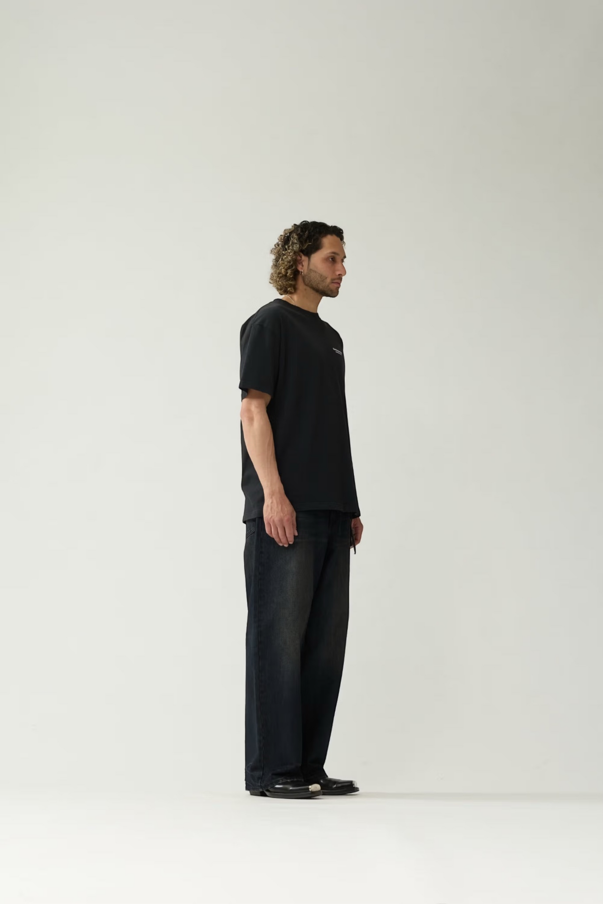 NEW AMSTERDAM SURF ASSOCIATION Knocked Tee Black | T-Shirt Coton Premium | Edgar Bdx