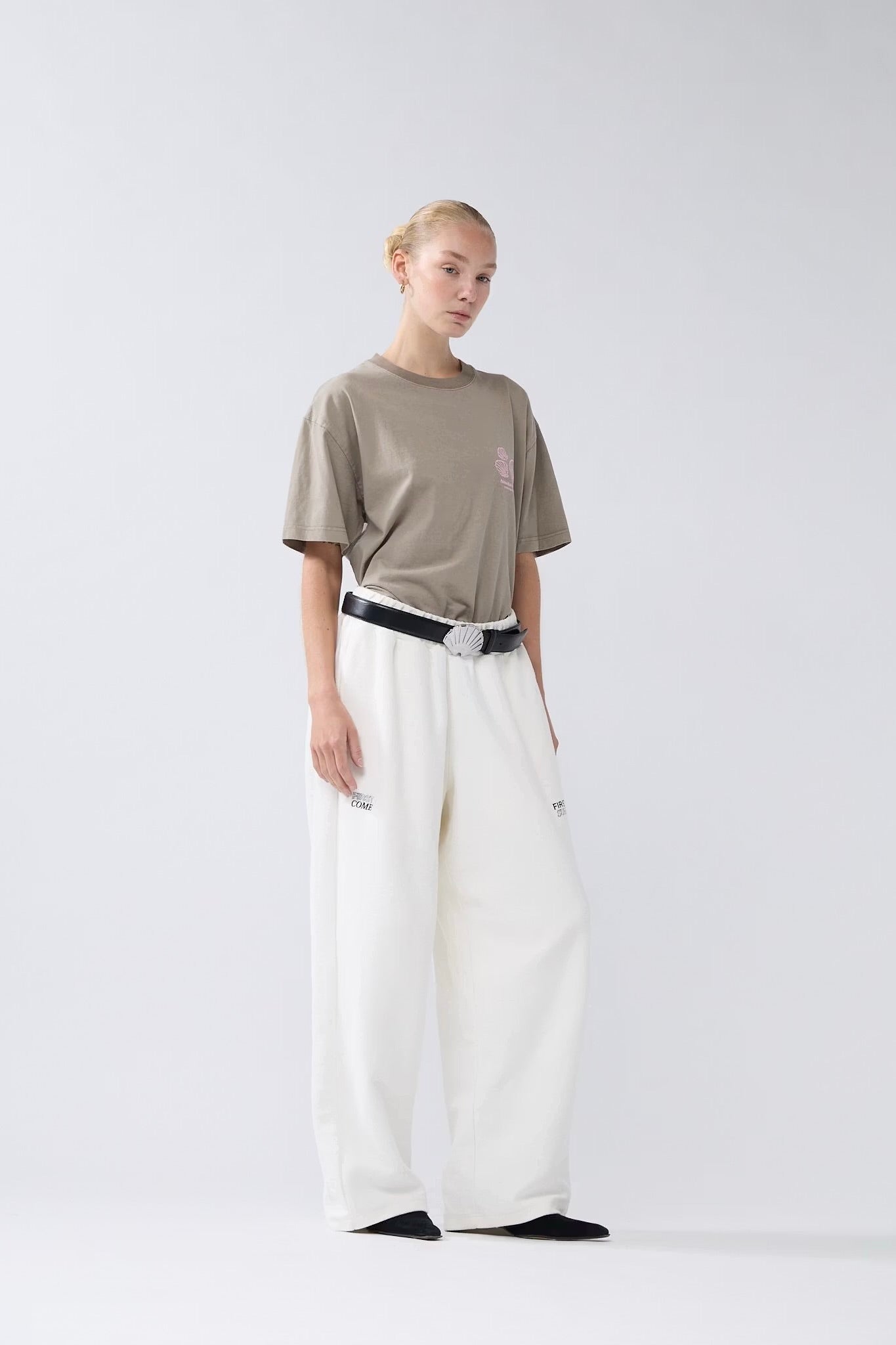 New Amsterdam Surf Association - Lost Surfer T-Shirt (Taupe)