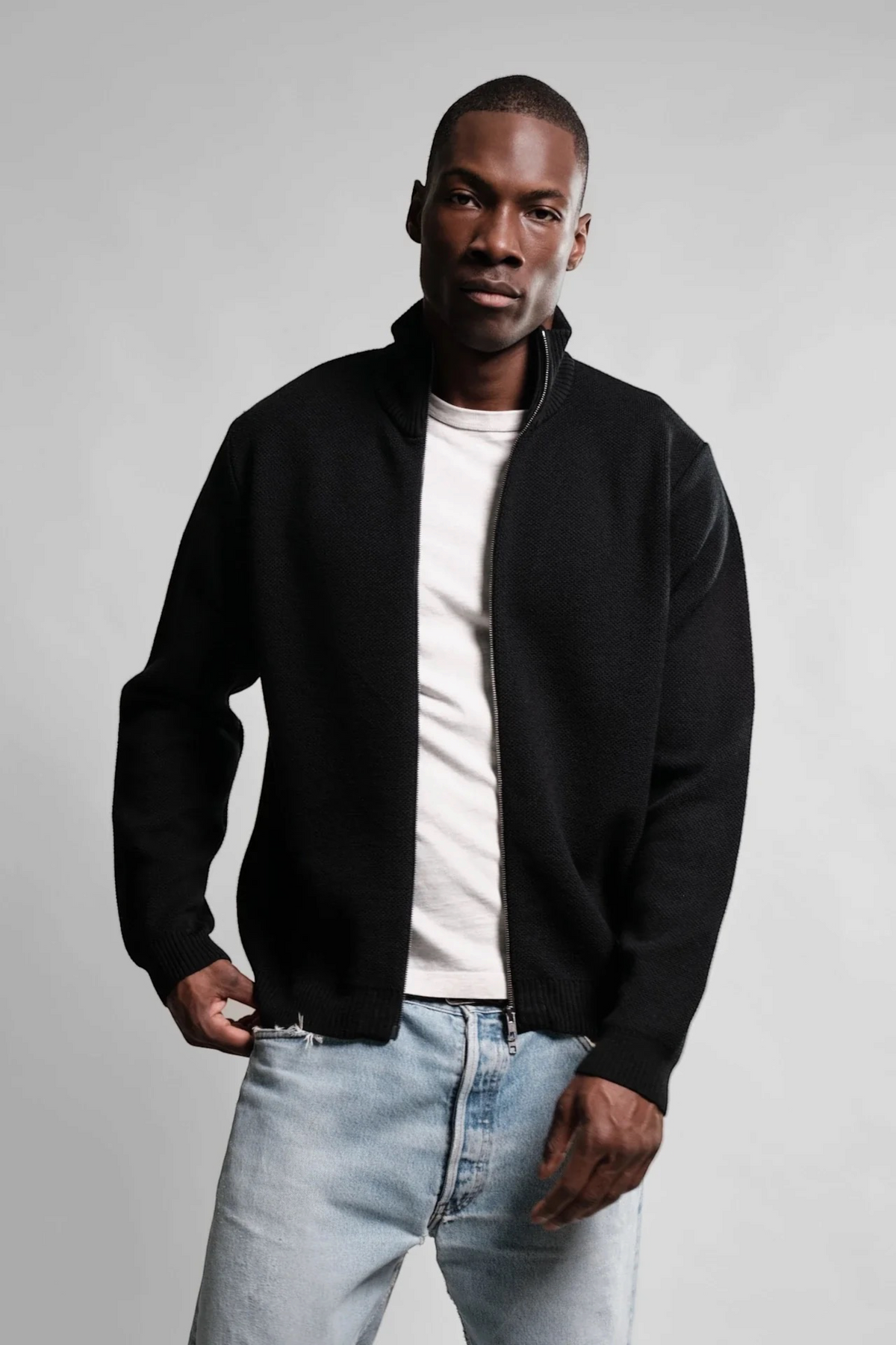 NITTO KNITWEAR Gilet Zippé Youri Noir | Edgar Bdx