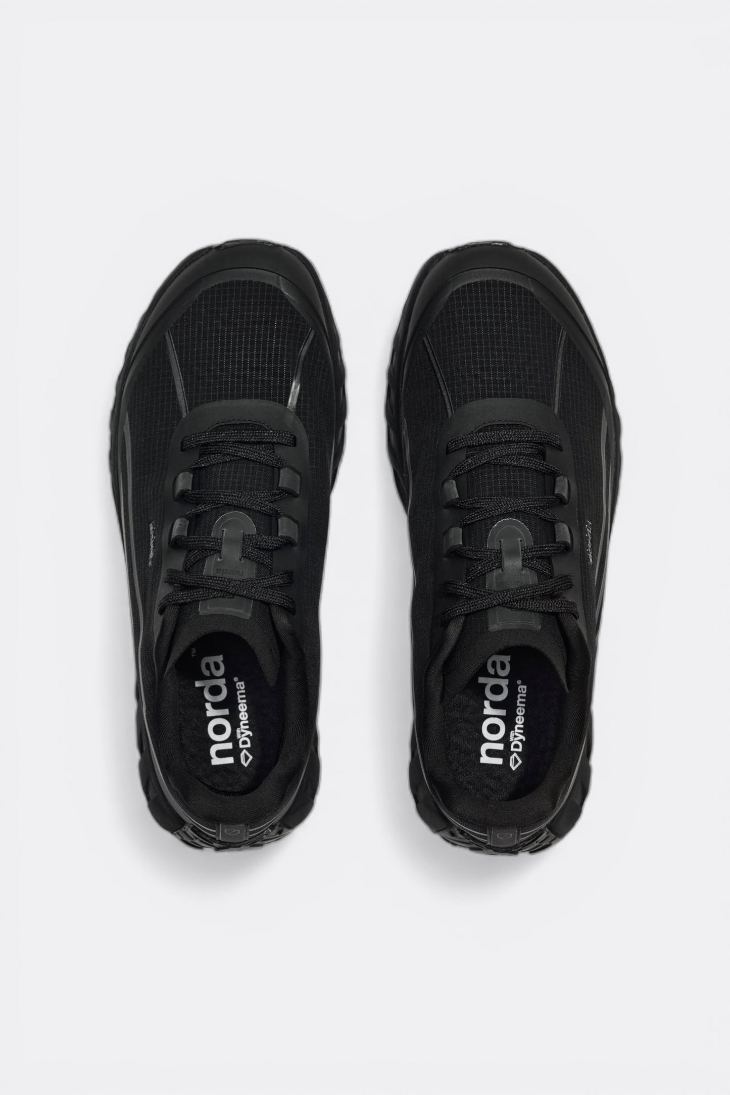 Norda 002 Stealth Black - Chaussure Trail Running Dyneema & Vibram - Edgar Bdx