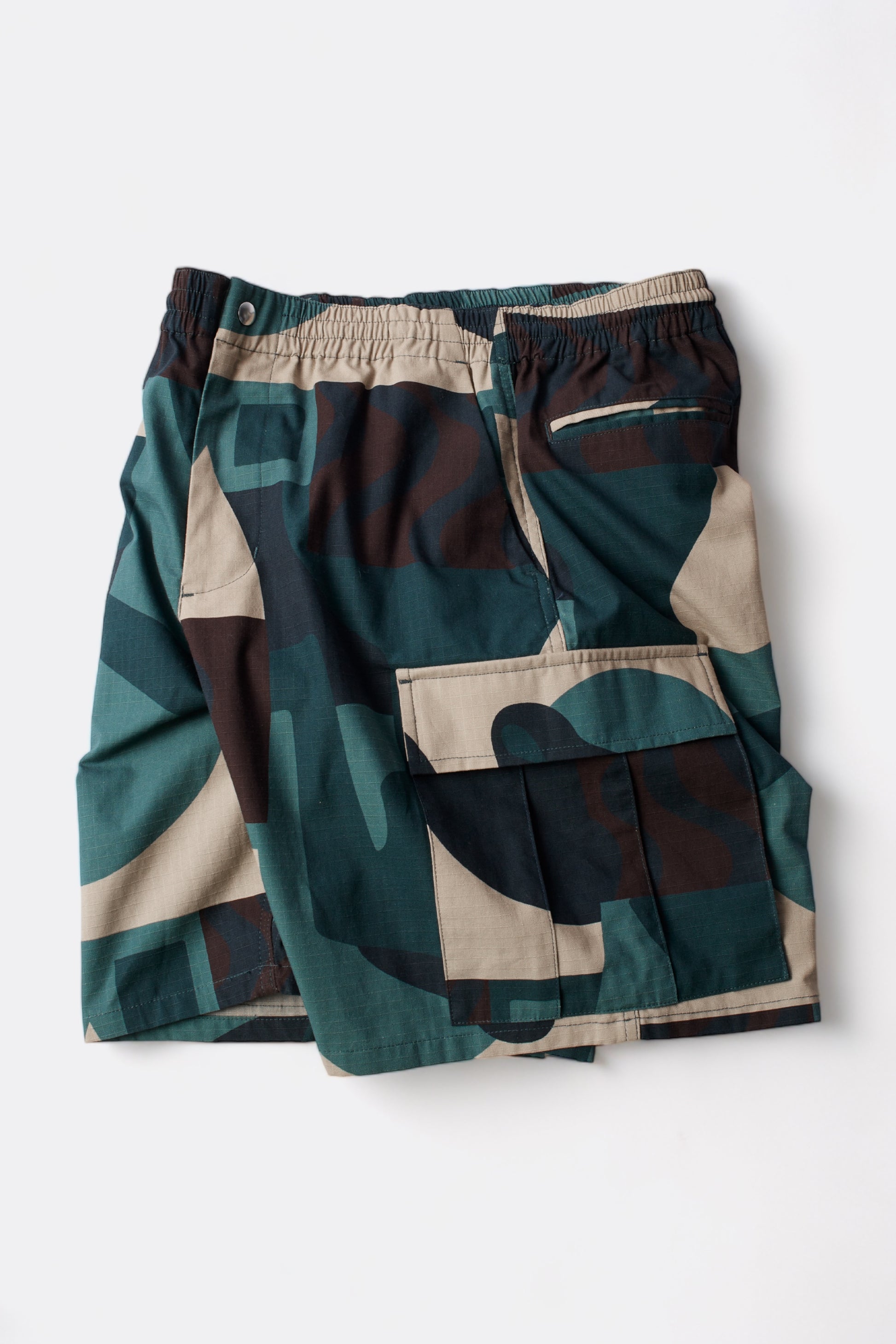 Parra - Distorted Camo Shorts (Green)