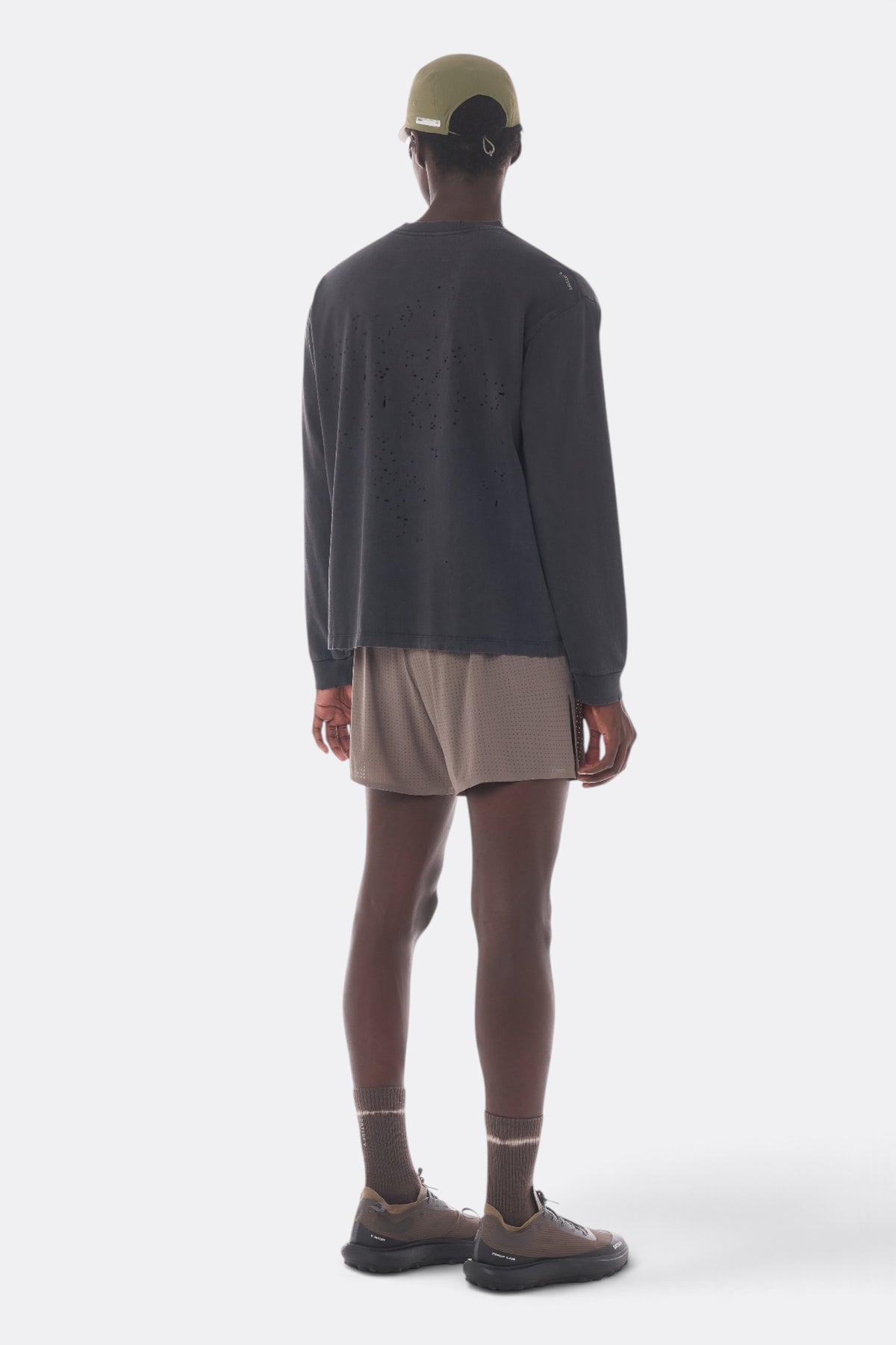 SATISFY MothTech Long Tee Aged Black | Edgar Bdx