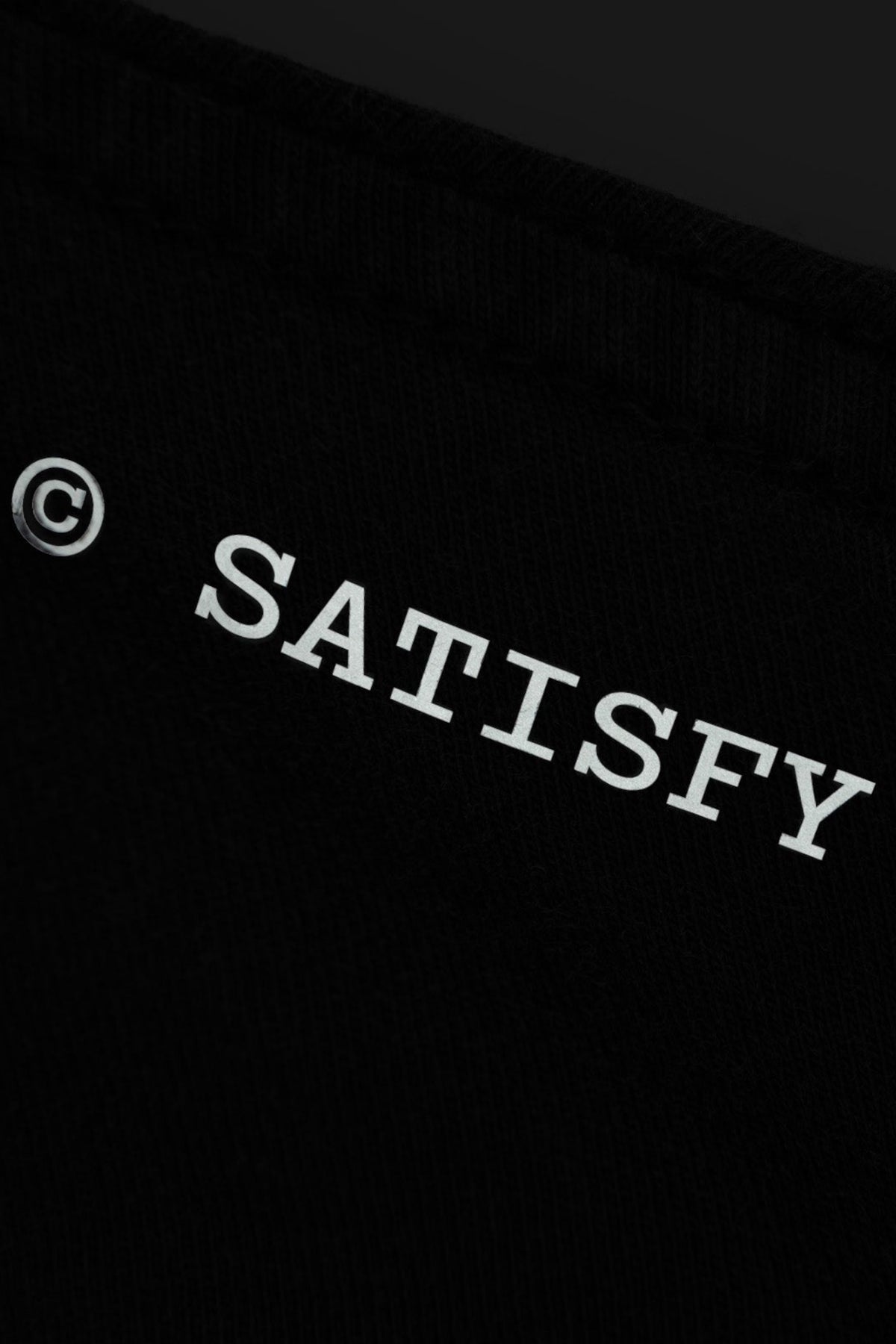 SATISFY MothTech Long Tee Aged Black | Edgar Bdx