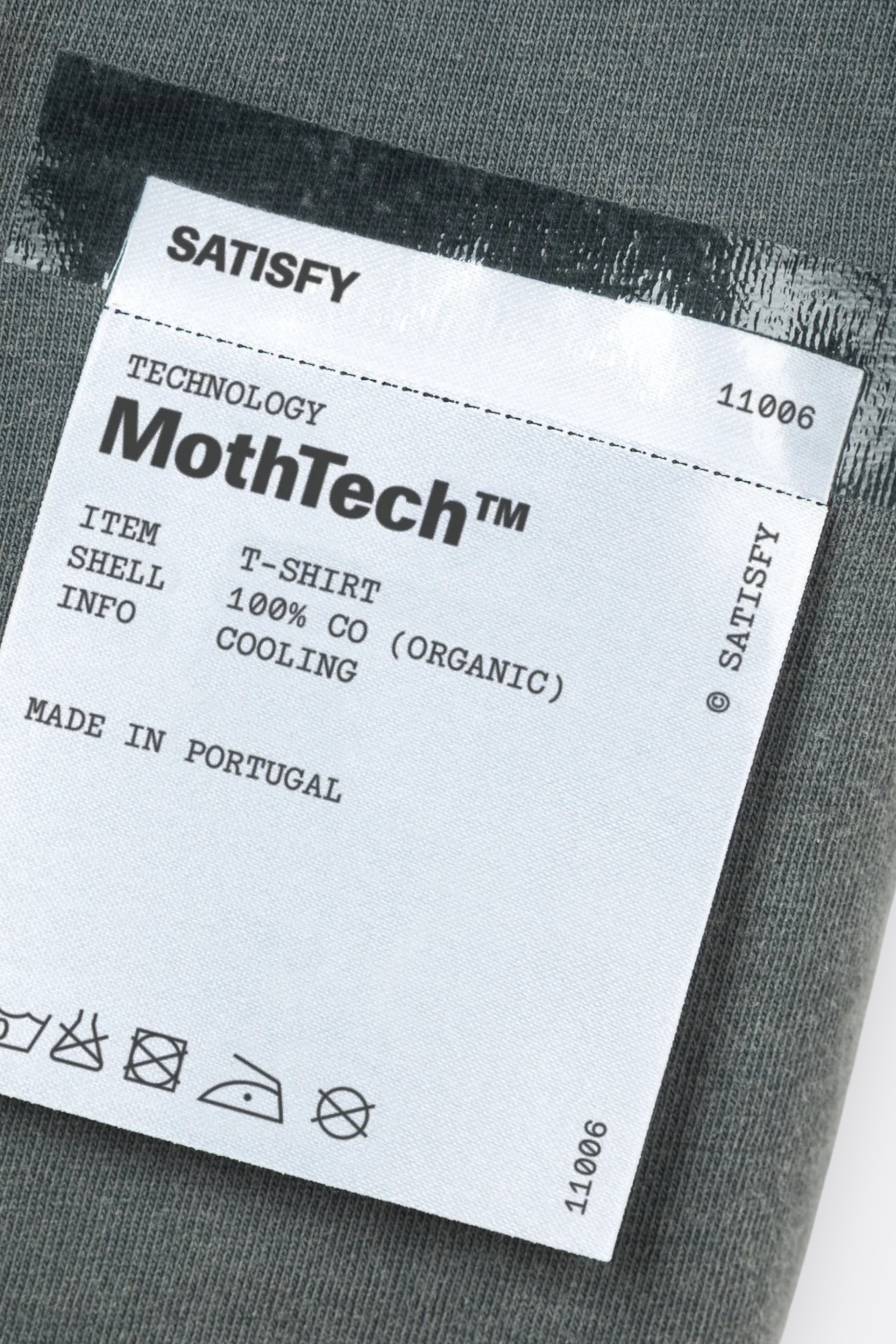 SATISFY MothTech™ T-Shirt Faded Black | T-Shirt Running Coton Bio | Edgar Bdx