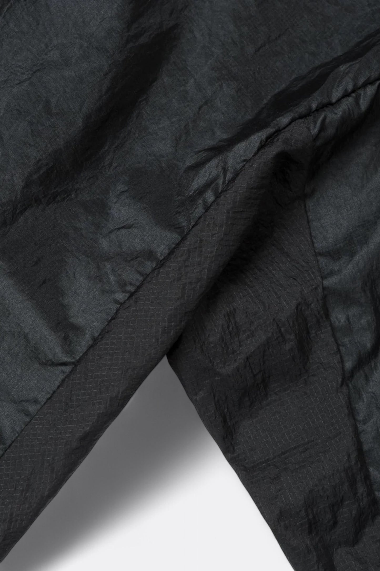 Satisfy - Pertex® Diamond Fuse Windbreaker (Black)