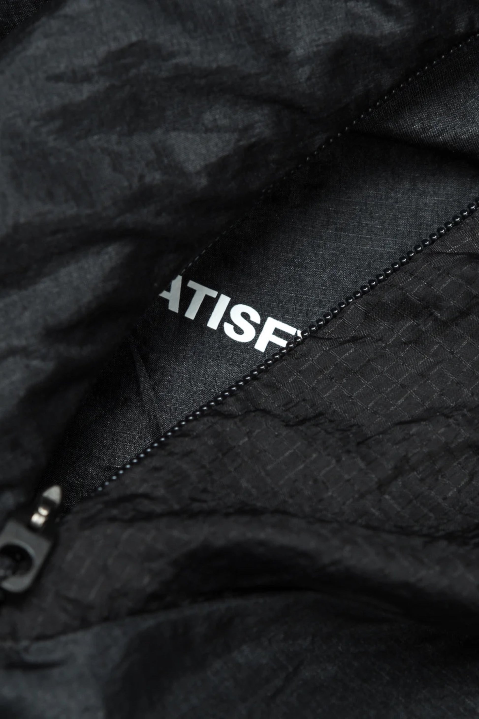 Satisfy - Pertex® Diamond Fuse Windbreaker (Black)