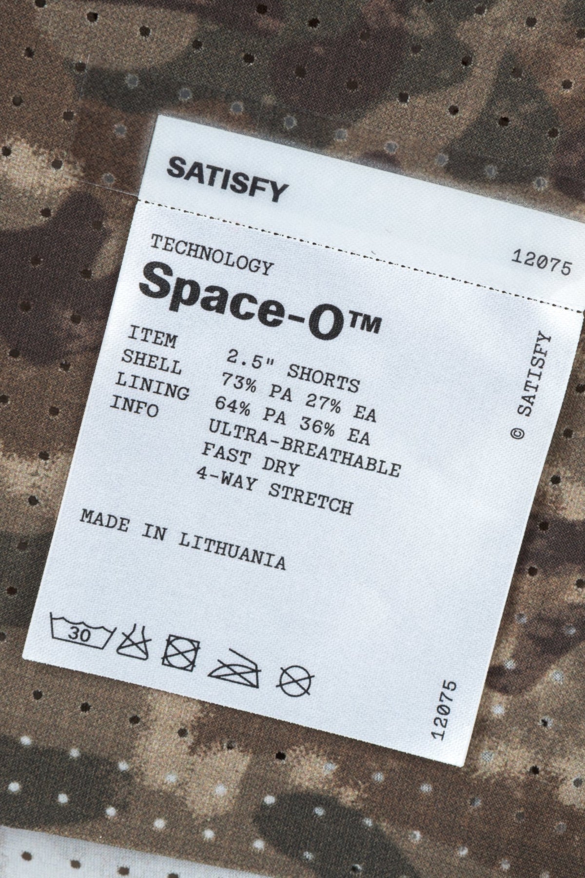 SATISFY Space-O 2.5 Shorts Overland Trek Camo | Edgar Bdx