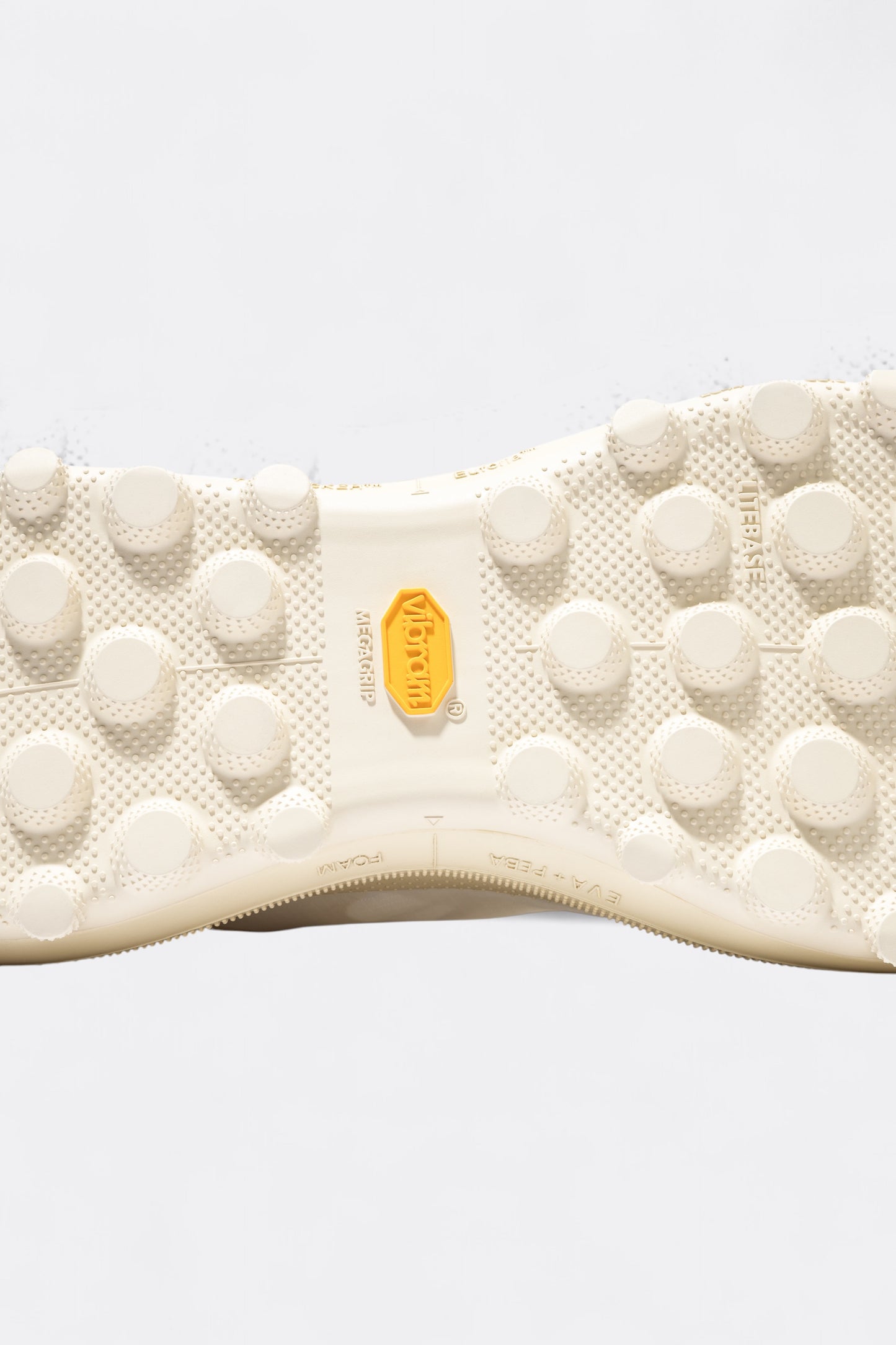 Satisfy - TheRocker (Antique White)