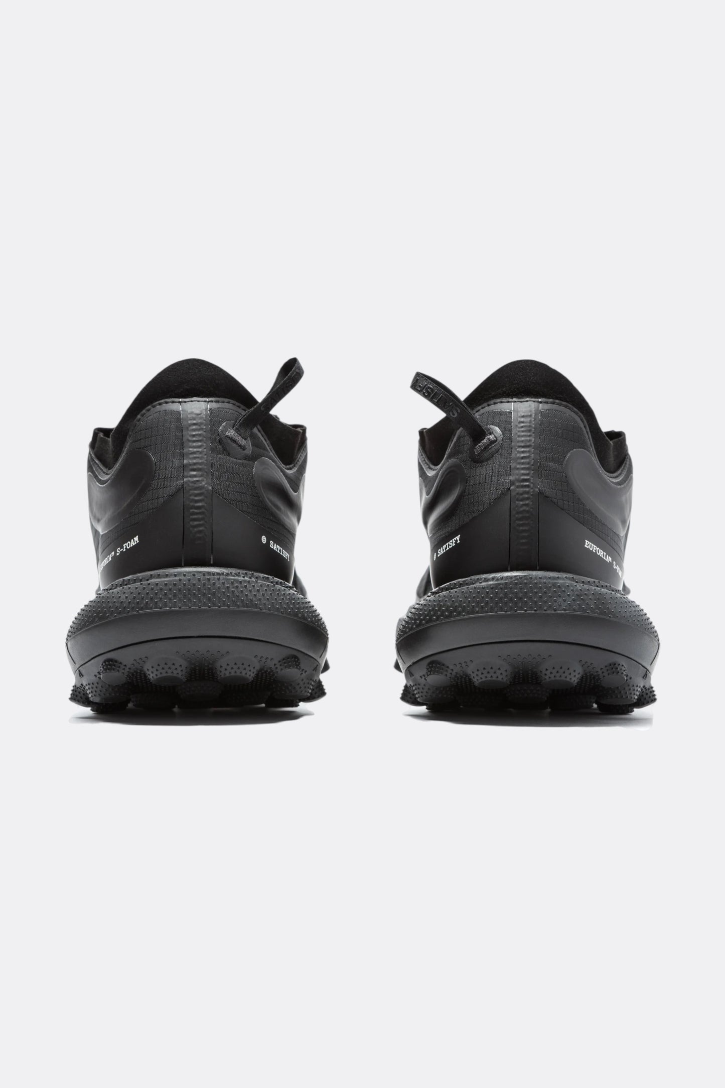 Satisfy TheRocker Jet Black | Chaussure Ultra-Running Vibram