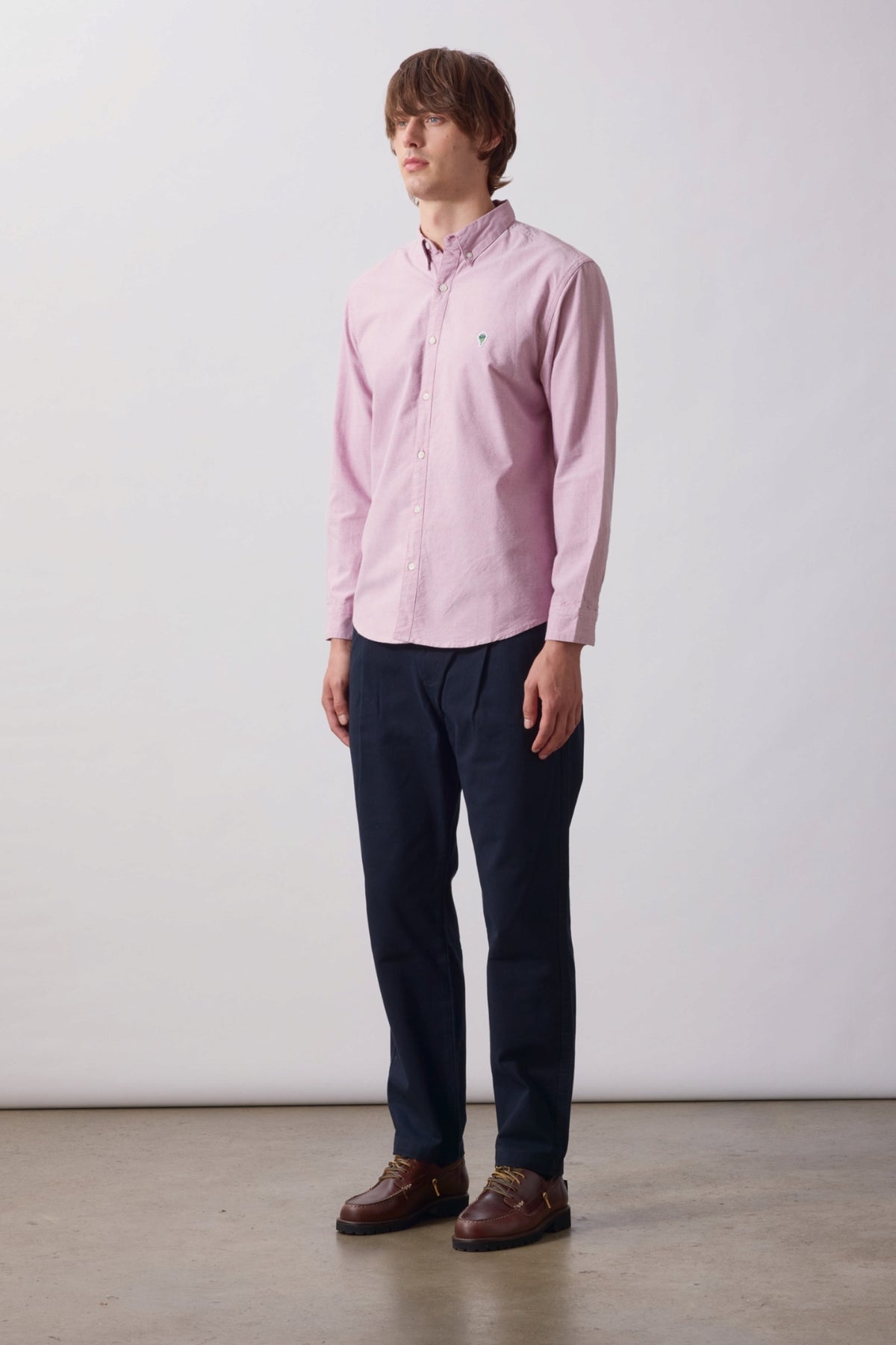 SERVICE WORKS Artichoke Oxford Shirt Red | Chemise bio | Edgar Bdx