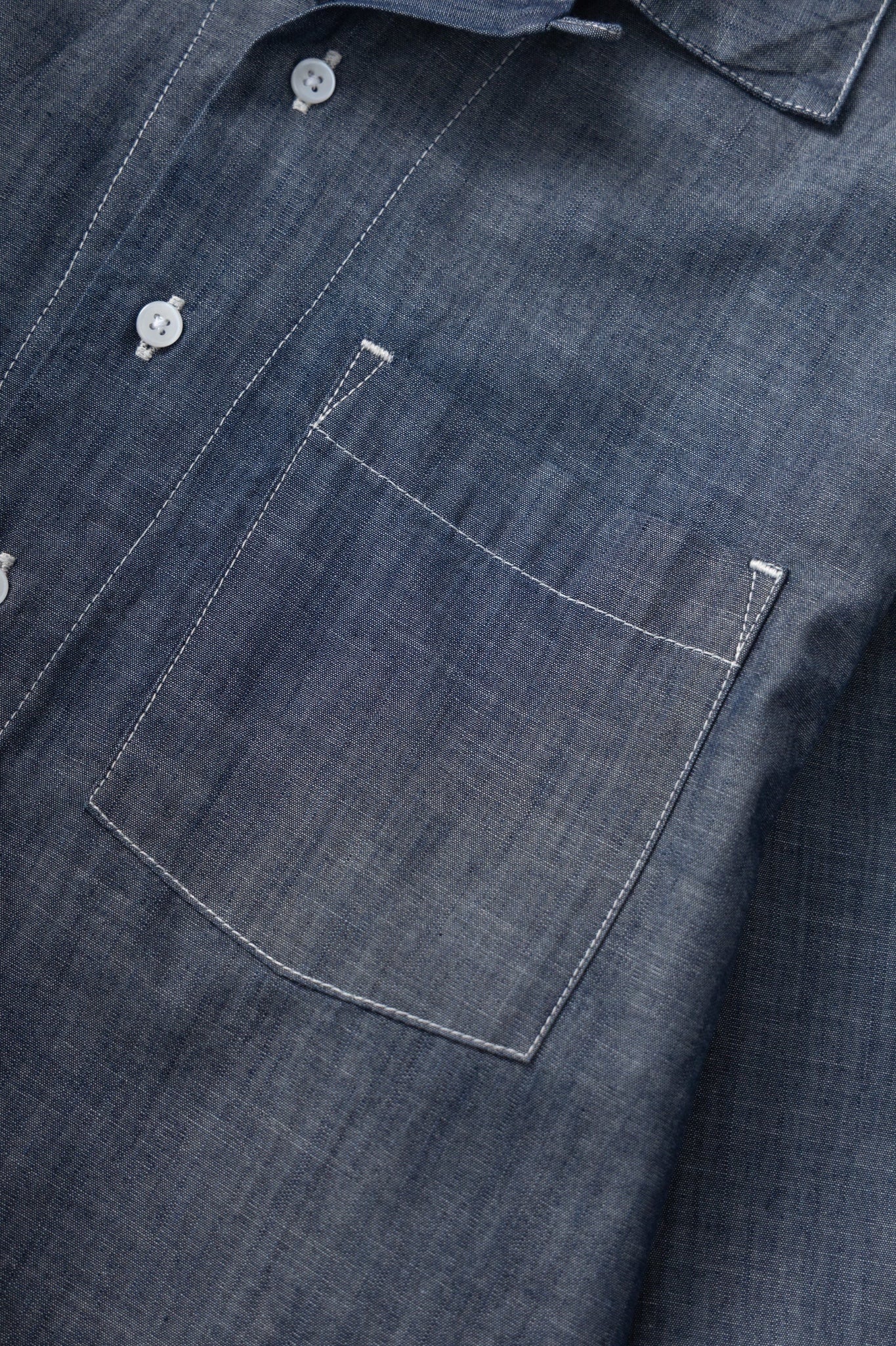 Chambray Resort Shirt (Dark Blue)