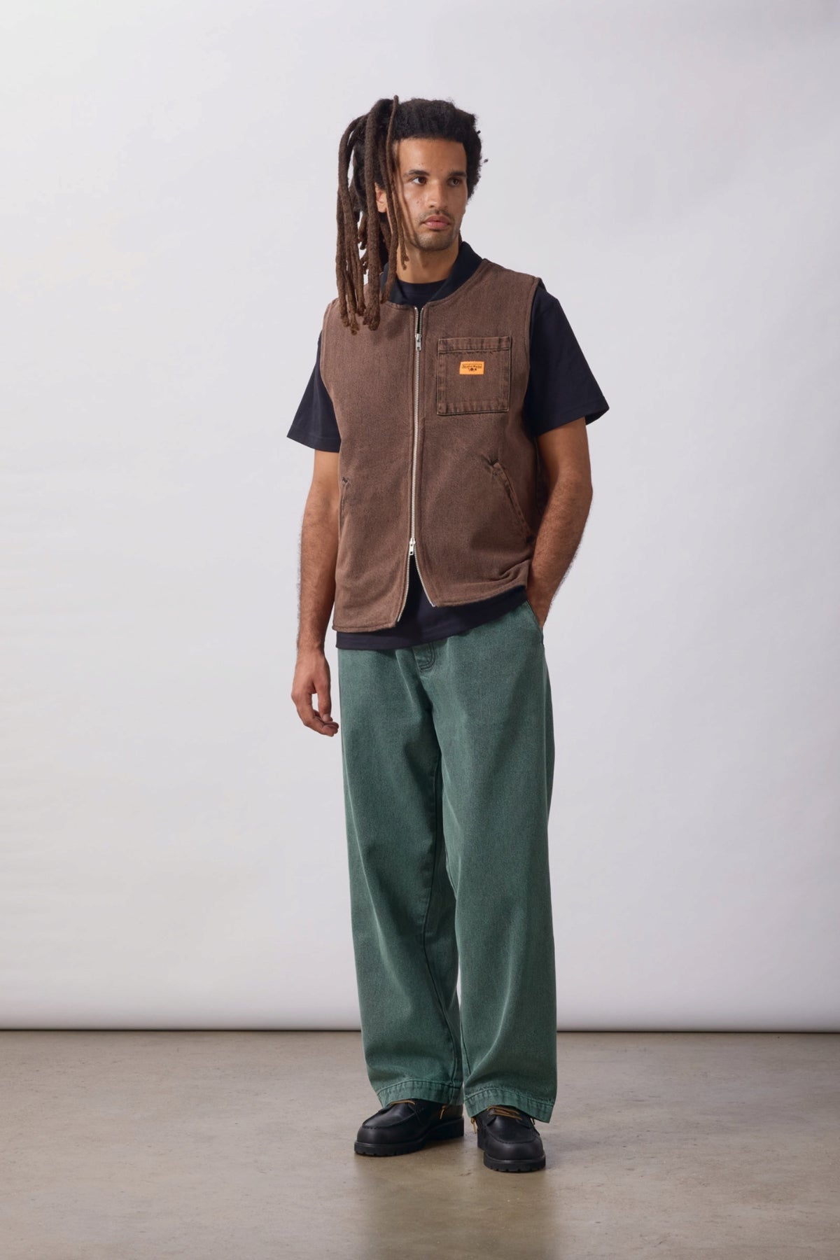 SERVICE WORKS Over-Dyed Easy Chef Pants Sage | Pantalon | Edgar Bdx