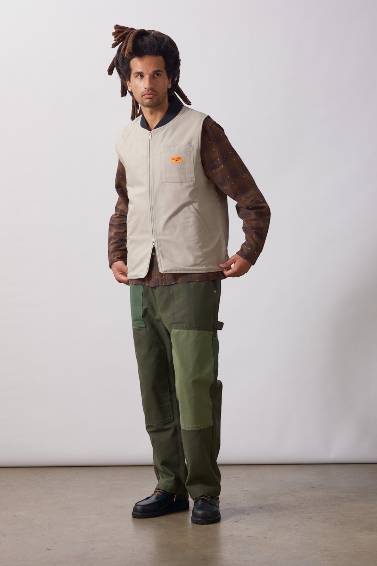SERVICE WORKS Padded Work Vest Jacket Stone | Gilet | Edgar Bdx