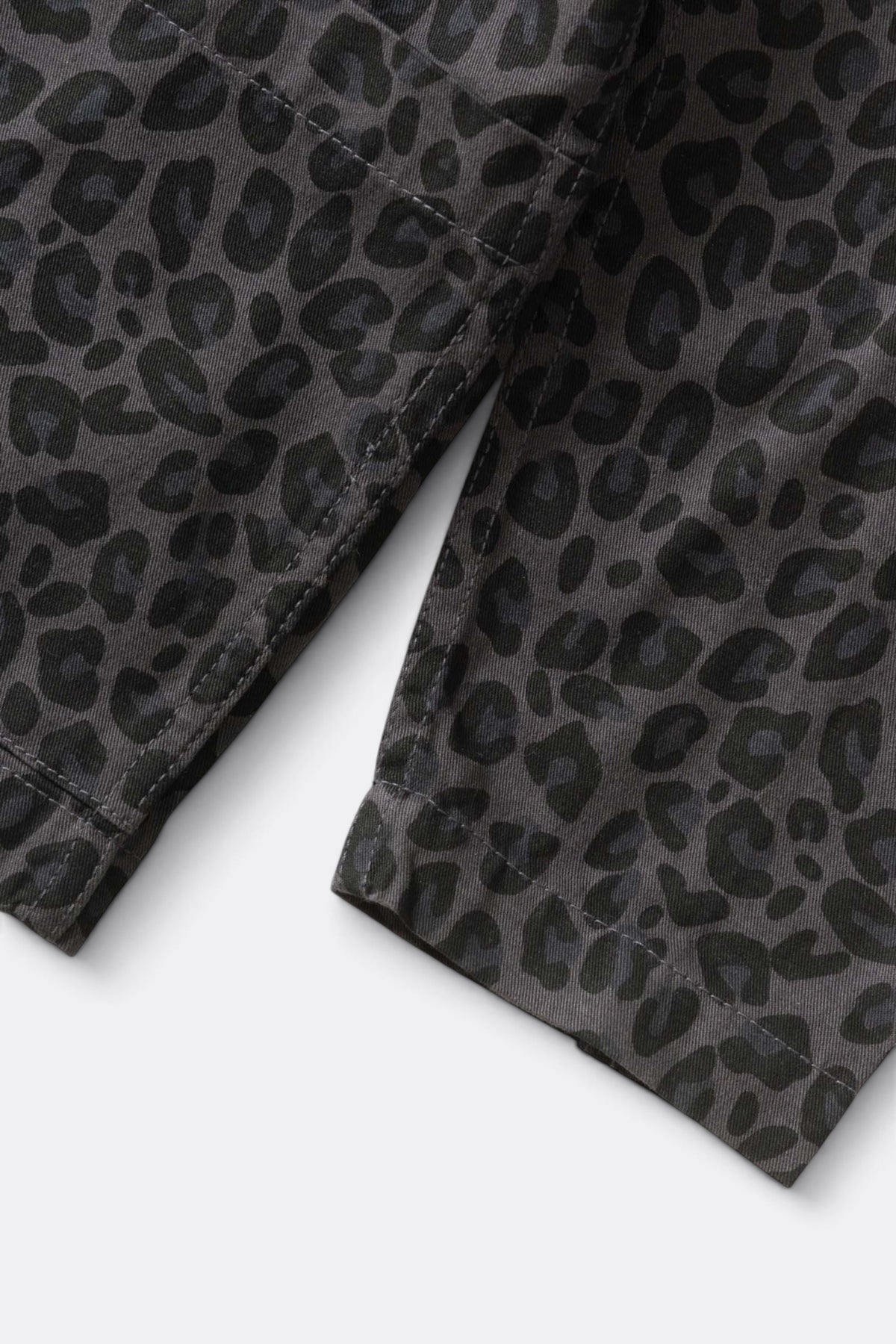 SERVICE WORKS Patterned Easy Chef Shirt Black Leopard | Edgar Bdx