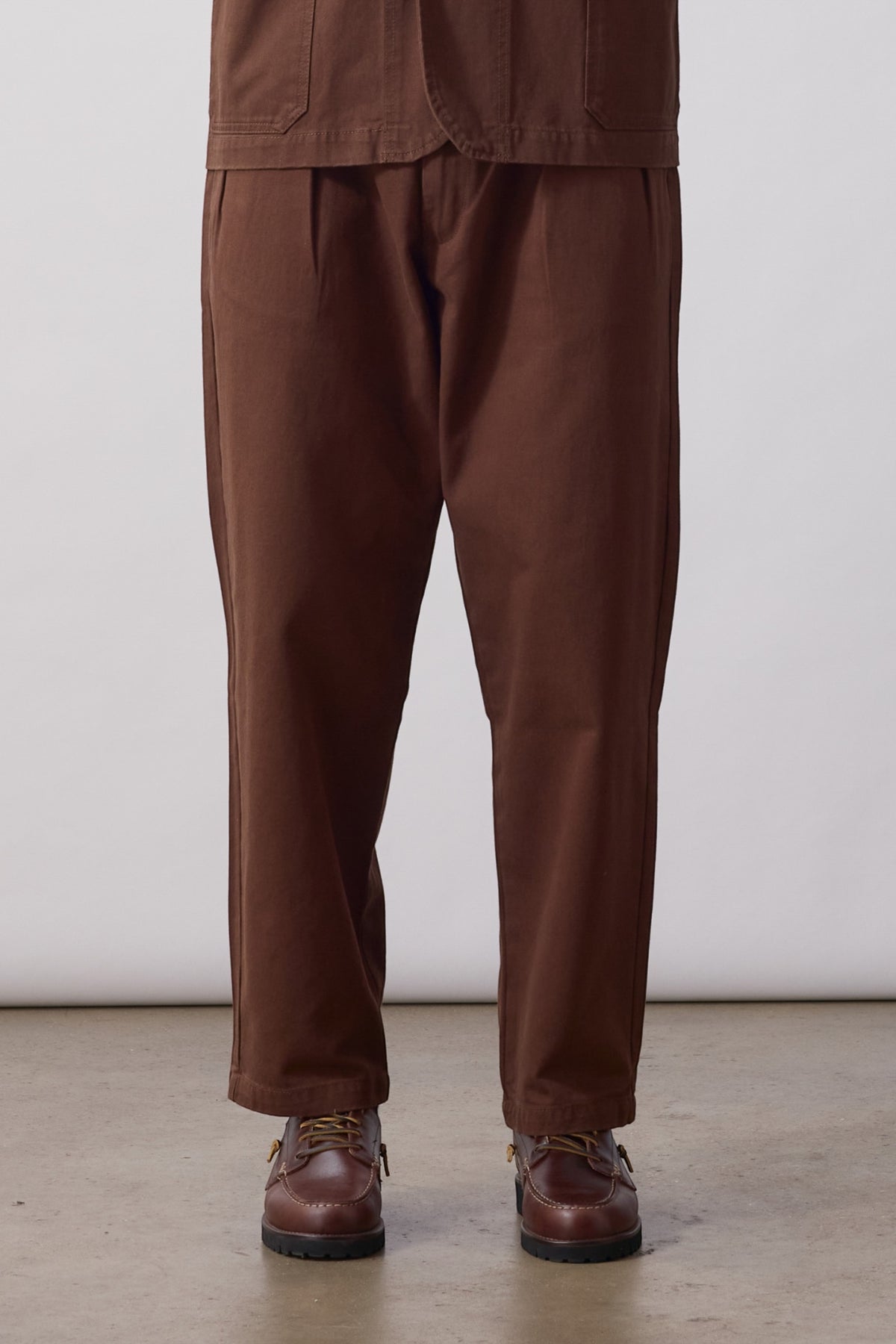 SERVICE WORKS Twill Part Timer Pant Brown | Pantalon | Edgar Bdx