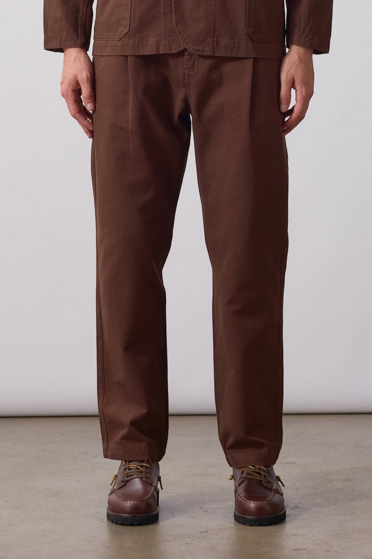 SERVICE WORKS Twill Waiters Pant Brown | Pantalon | Edgar Bdx