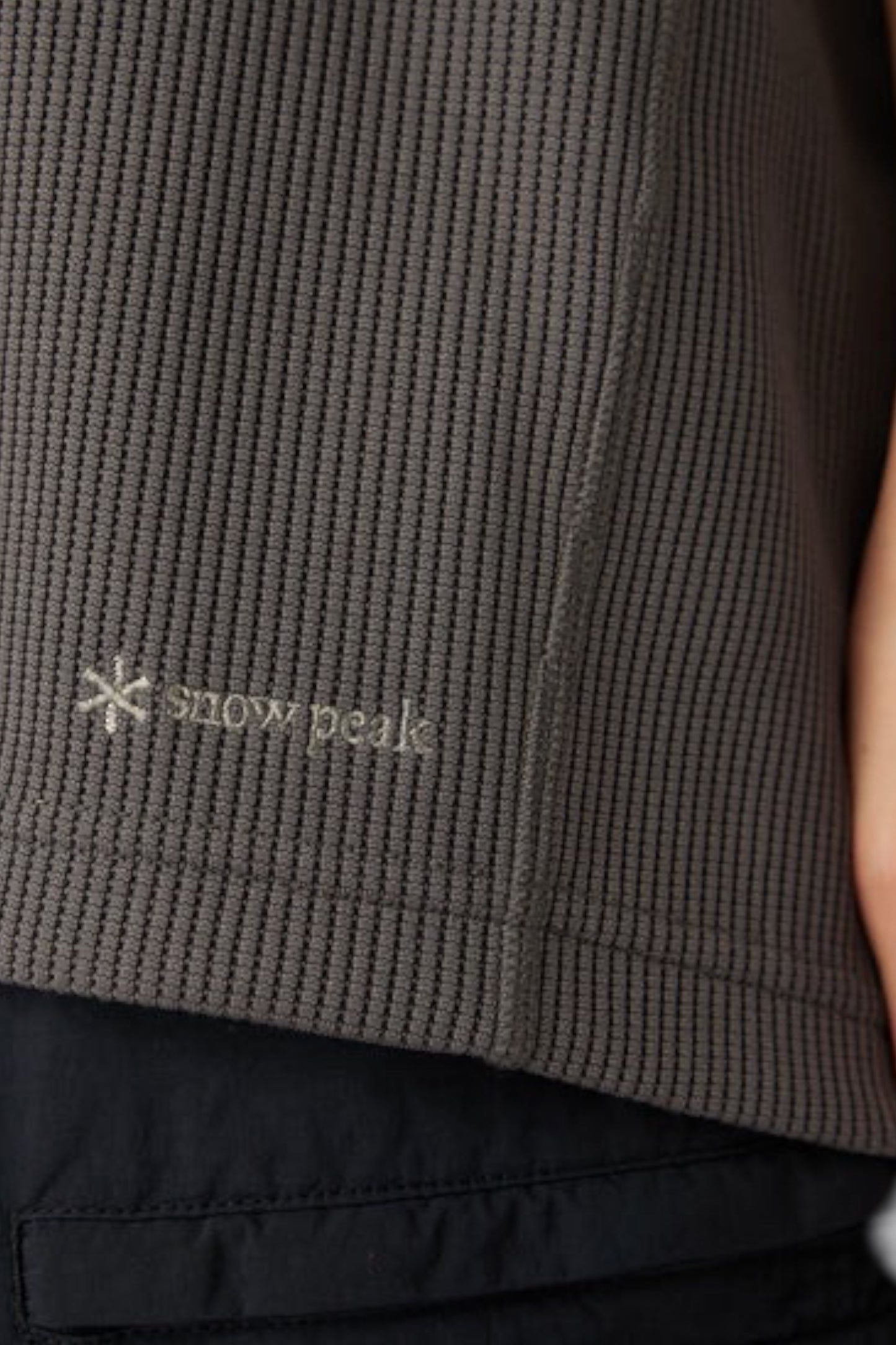 Snow Peak - Dry Thermal T-Shirt (Charcoal)