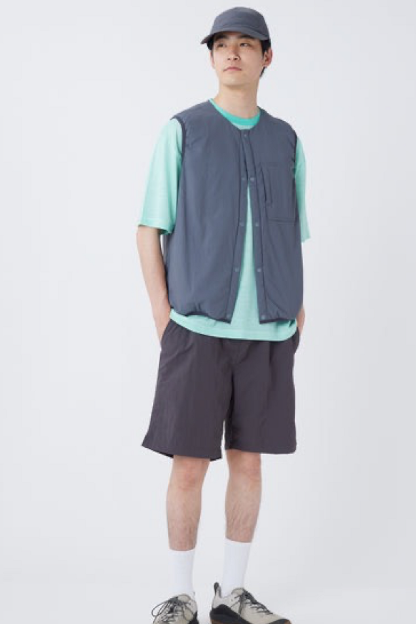 Snow Peak Flexible Insulated Vest Charcoal | Veste Sans Manches PrimaLoft® | Edgar Bdx