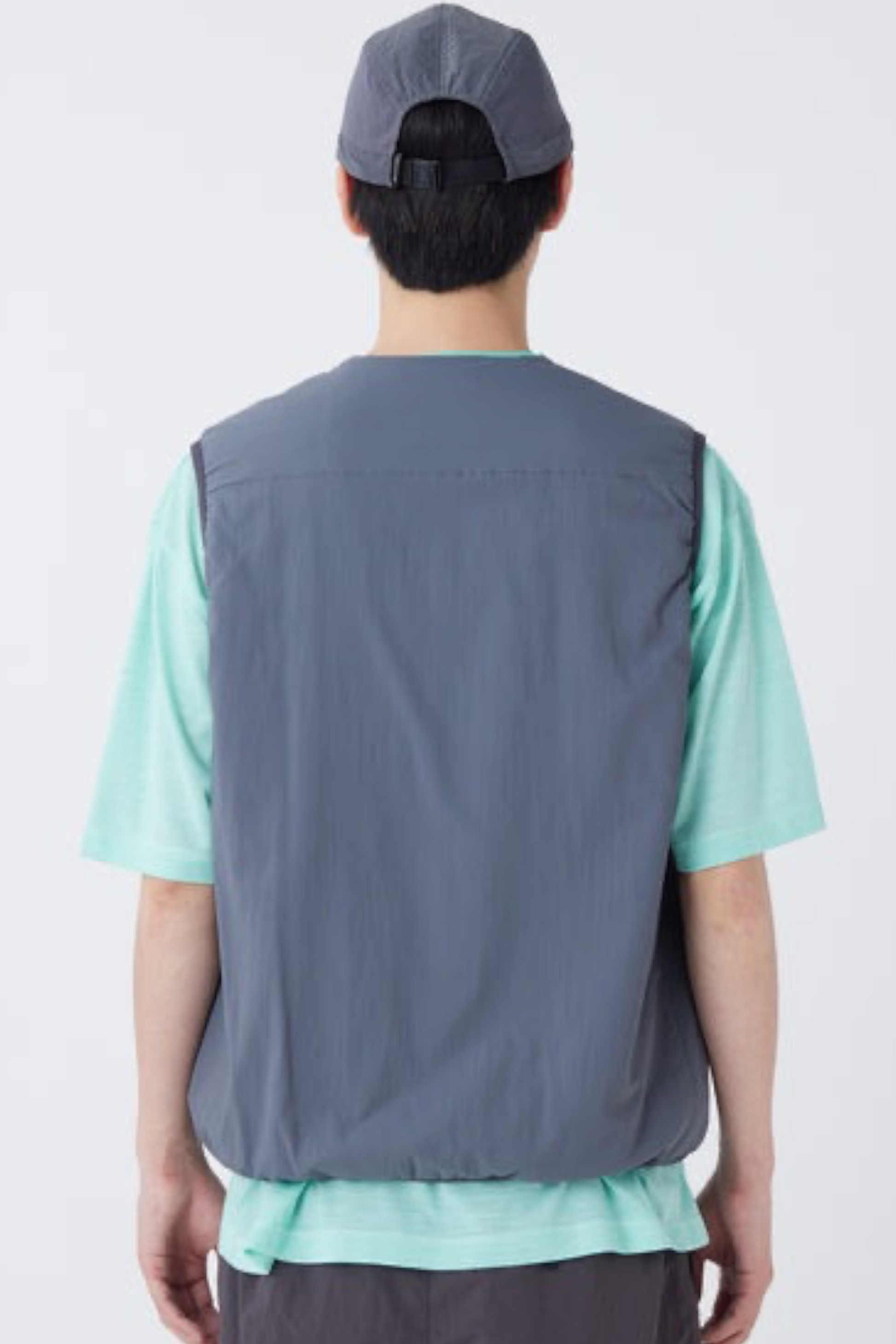Snow Peak Flexible Insulated Vest Charcoal | Veste Sans Manches PrimaLoft® | Edgar Bdx