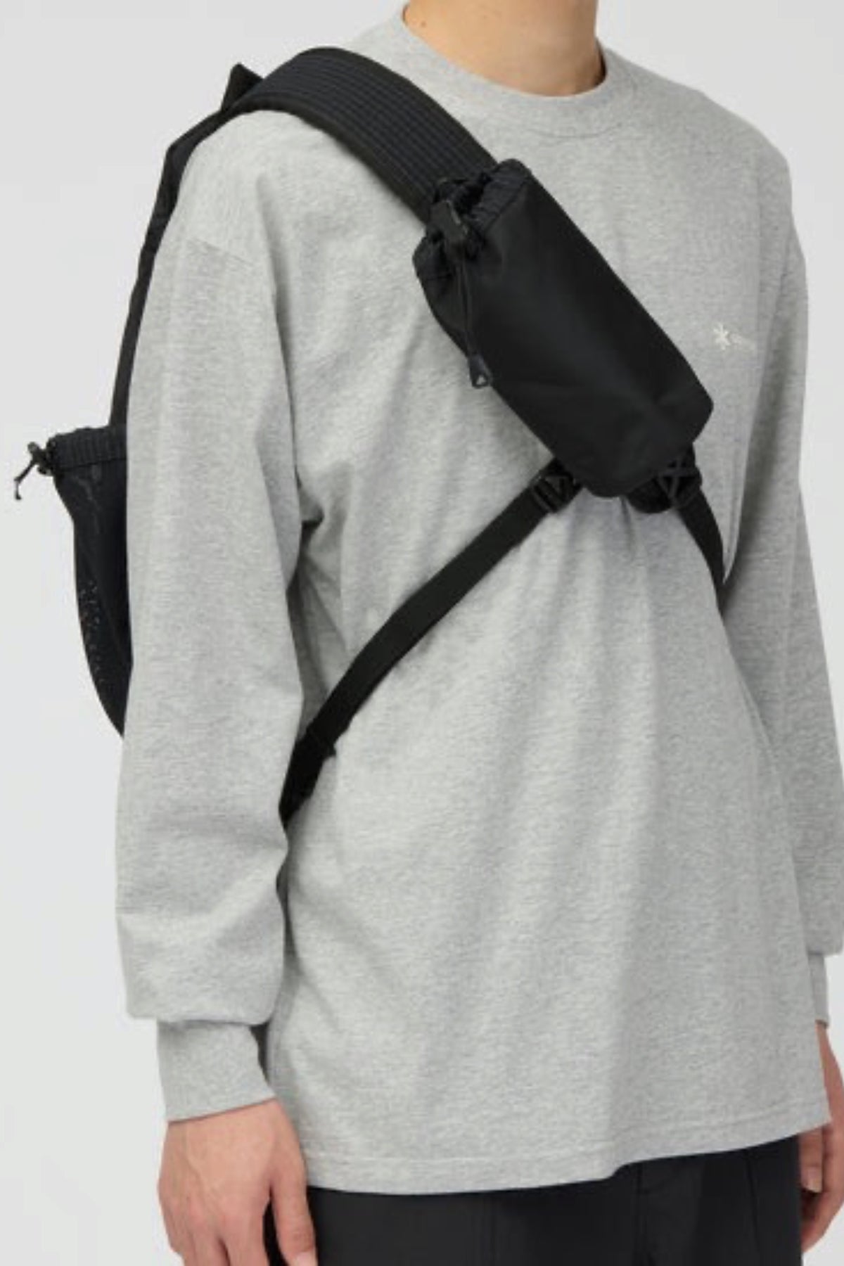 SNOW PEAK Grid Sling Bag Black | Sac bandoulière | Edgar Bdx
