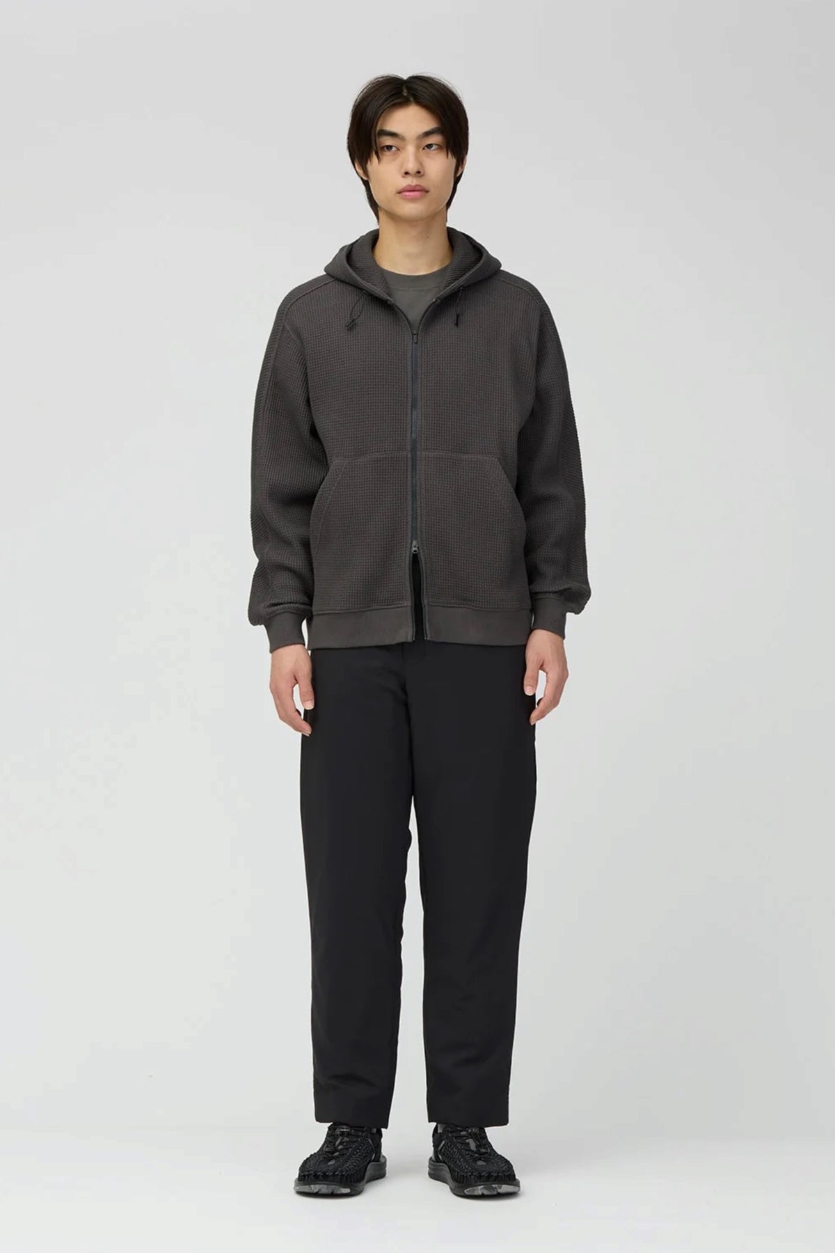 SNOW PEAK Heavyweight Waffle Zip Parka Charcoal | Sweat | Edgar Bdx