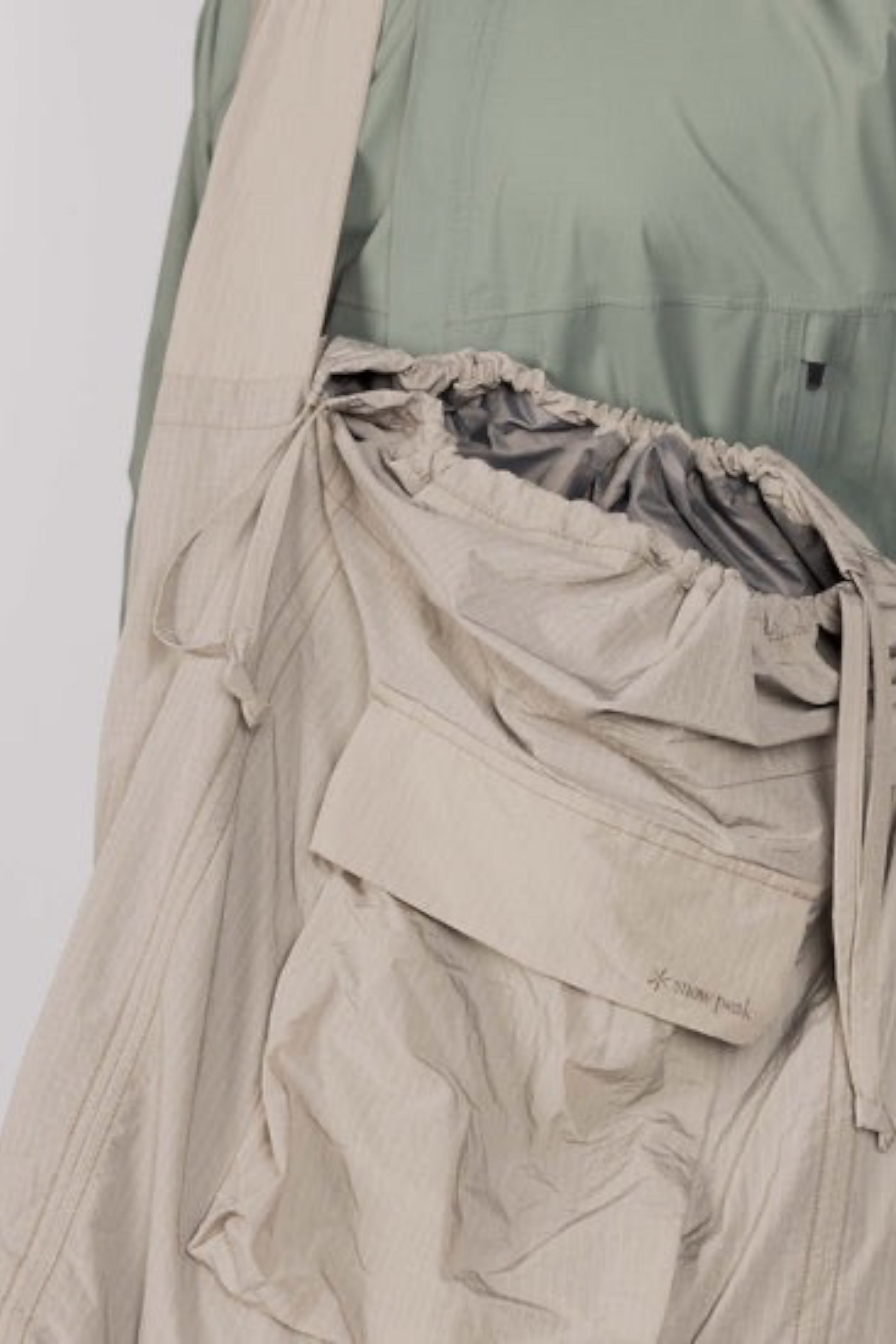 Snow Peak Ripstop Wrap Cross Bag Greige | Sac Bandoulière Nylon Ripstop | Edgar Bdx