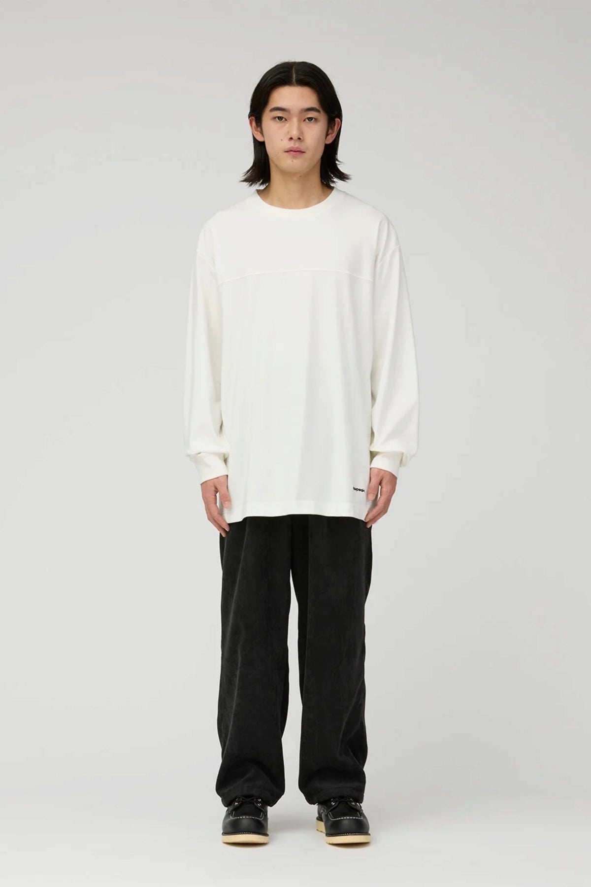 SNOW PEAK Technical Corduroy Pant Black | Pantalon | Edgar Bdx