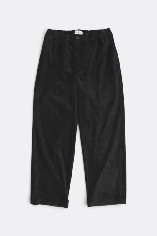 Corduroy Straight-Leg Trousers (Black)