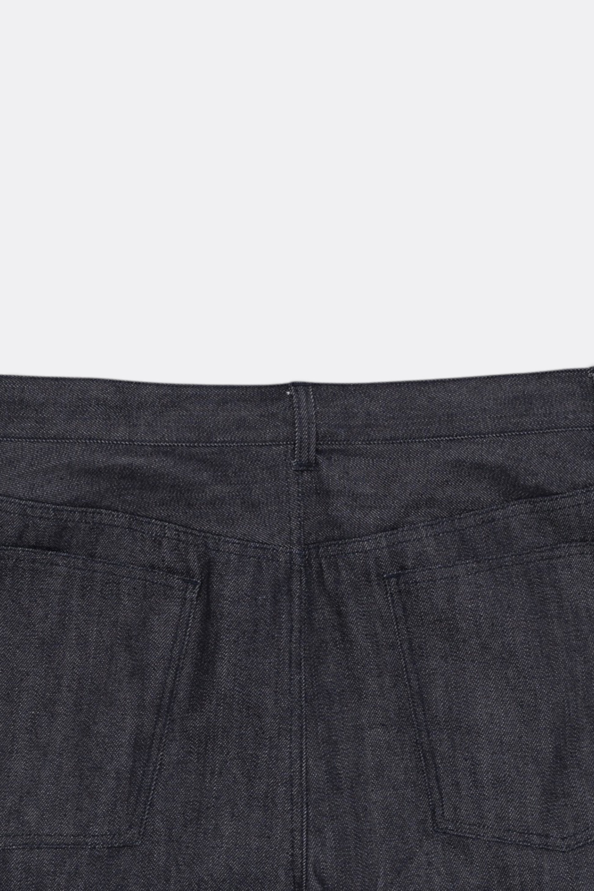 STILL BY HAND Deep Tuck Wide Denim Pants Navy | Pantalon Denim Selvedge Japonais | Edgar Bdx