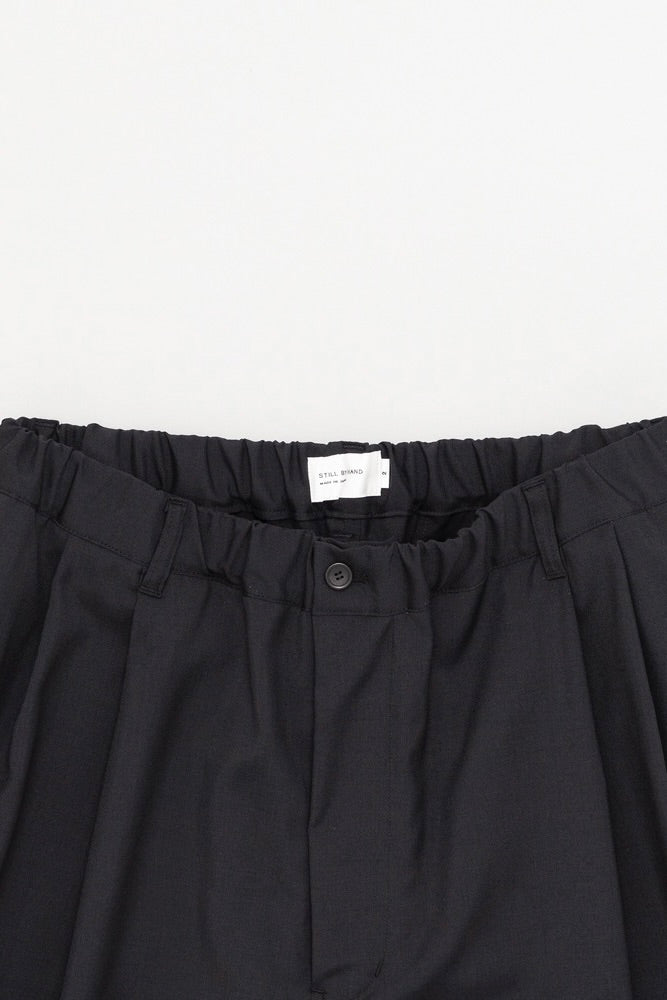 Still By Hand - Relaxed 2 Tuck Pants (Ink Black)