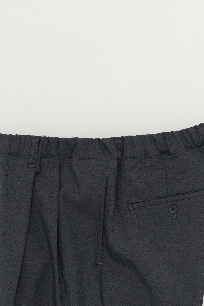 Still By Hand - Relaxed 2 Tuck Pants (Ink Black)