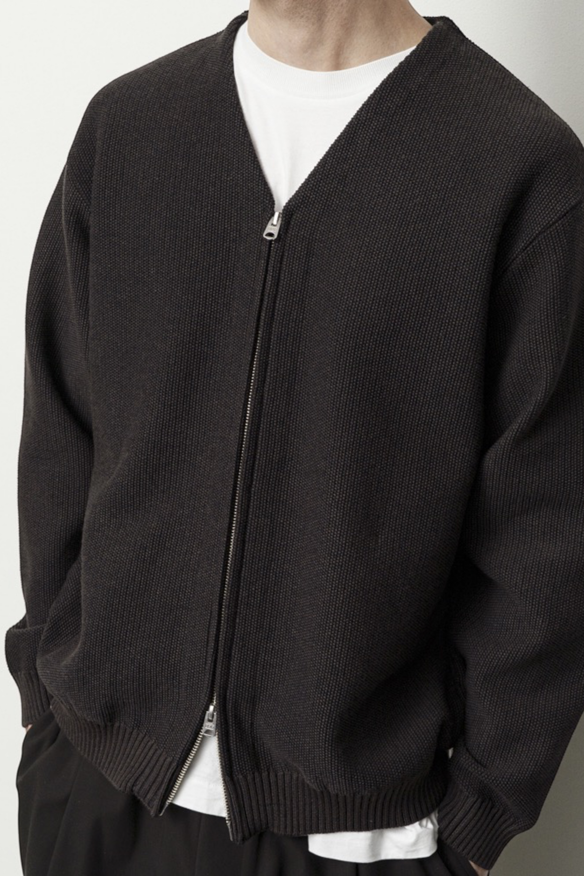 STILL BY HAND Zip Up Cardigan Brown Charcoal | Cardigan Maille Japonais | Edgar Bdx