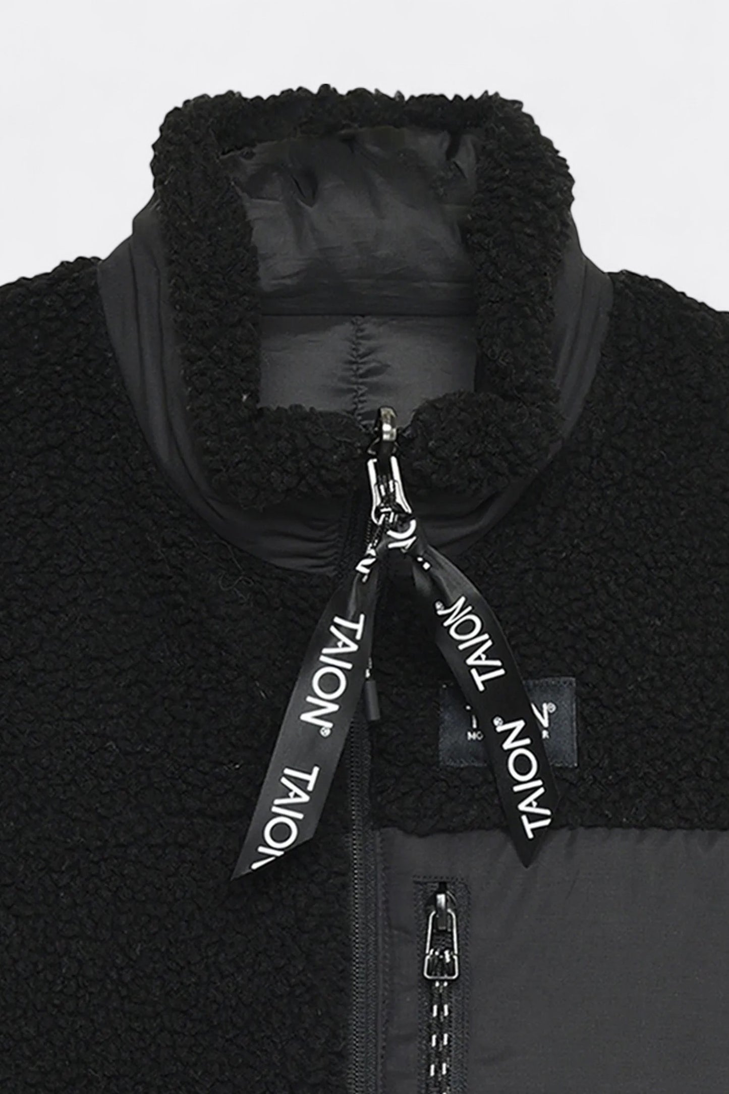 Taion - Down × Boa Reversible Down Vest (Black / Black)