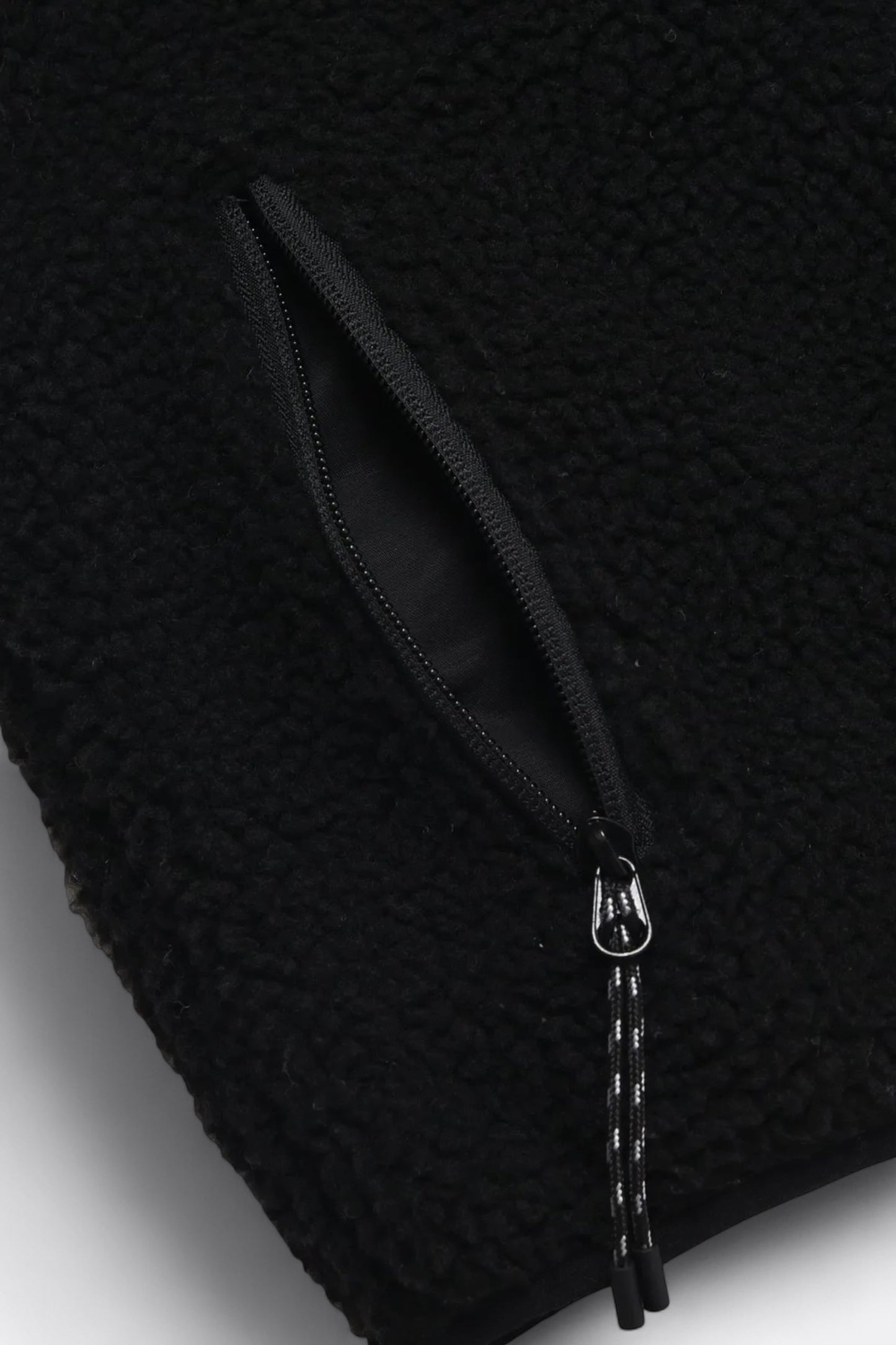 Taion - Down × Boa Reversible Down Vest (Black / Black)