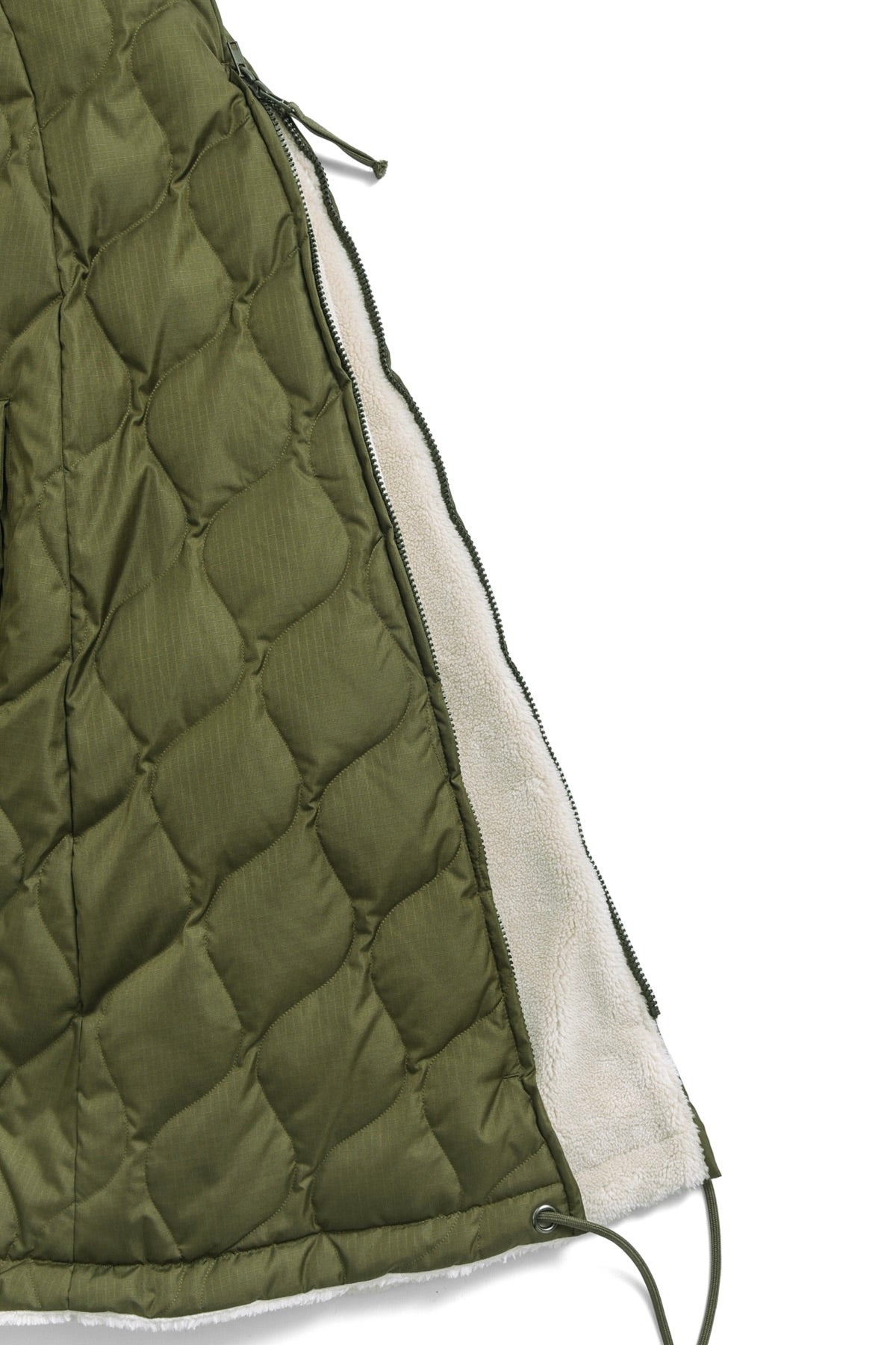 TAION - Military Down Cape (Dark Olive / Cream)